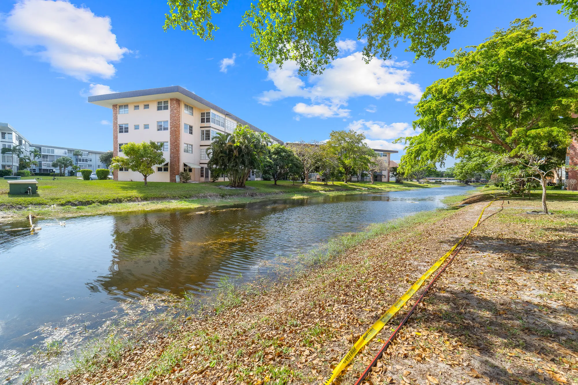 Property Slideshow image 21 of 33 | 2951 nw 46th ave apt 306, Lauderdale Lakes, FL, 33313