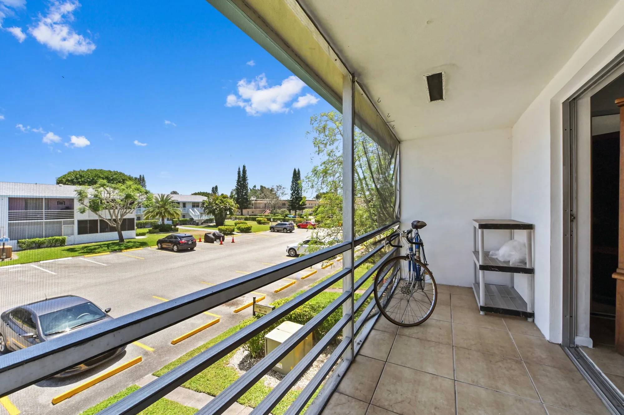 Property Slideshow image 16 of 21 | 111 dorchester e unit e, West Palm Beach, FL, 33417