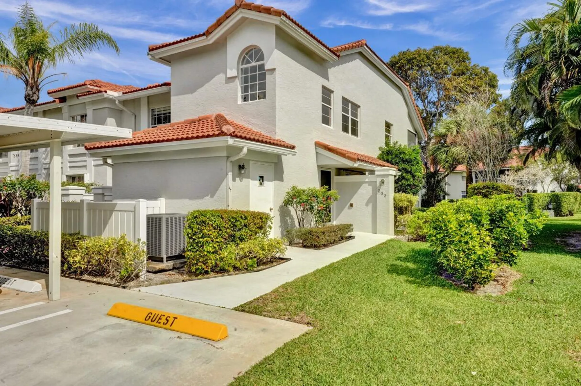 Property Slideshow image 2 of 62 | 7669 springwater pl 202, Boynton Beach, FL, 33437