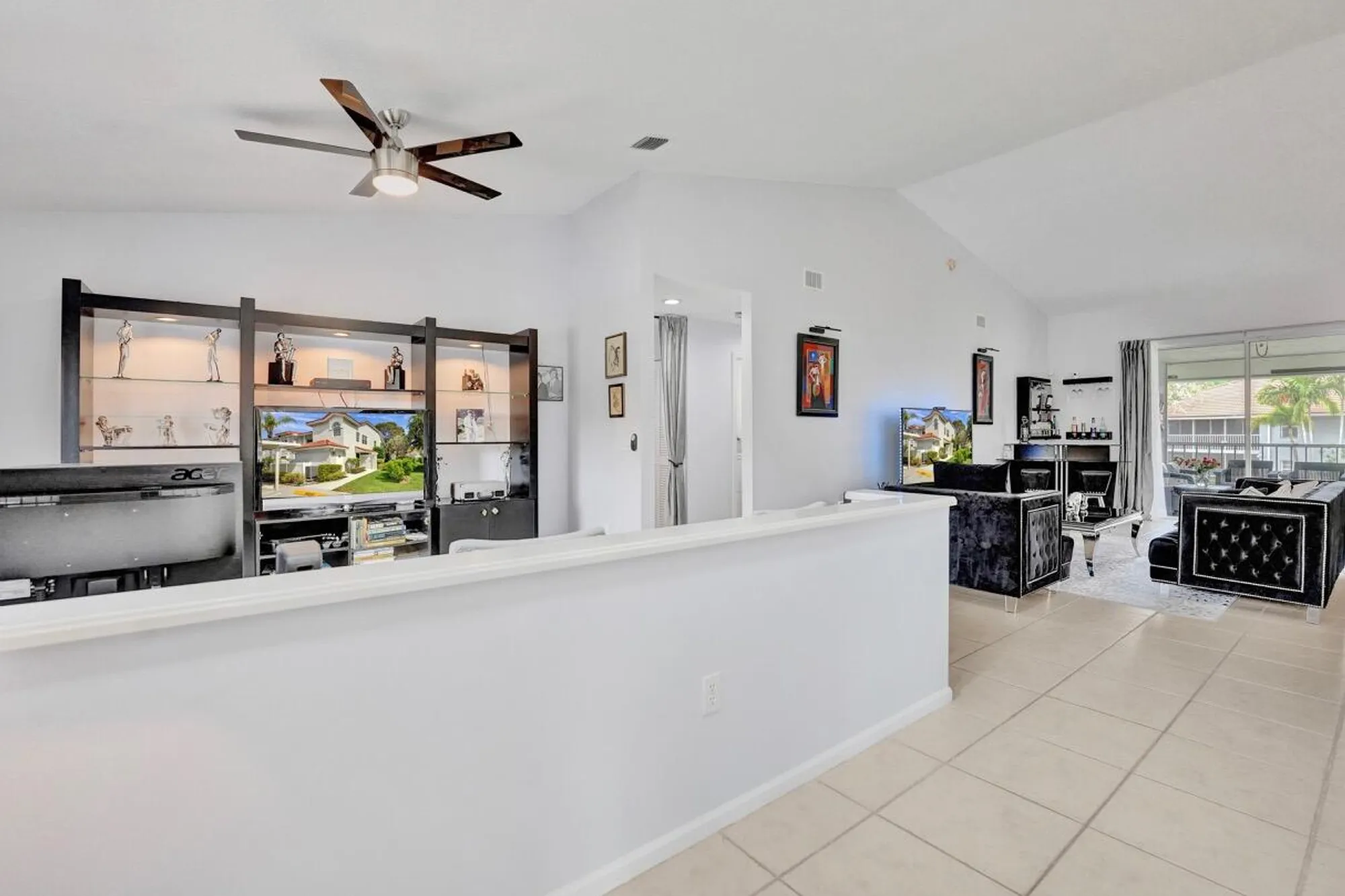 Property Slideshow image 13 of 62 | 7669 springwater pl 202, Boynton Beach, FL, 33437