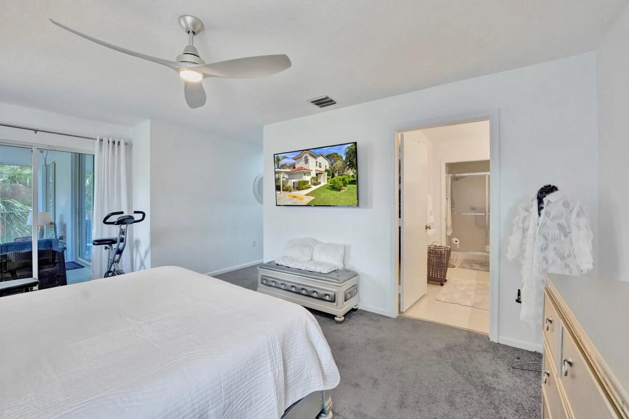 Property Slideshow image 41 of 62 | 7669 springwater pl 202, Boynton Beach, FL, 33437