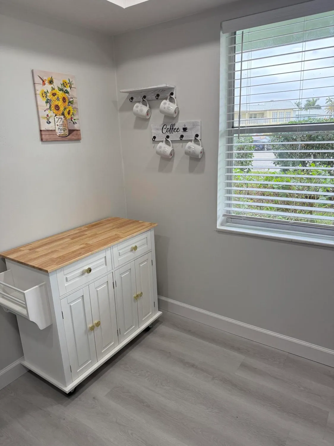Property Slideshow image 4 of 15 | 9810 marina blvd apt 1115, Boca Raton, FL, 33428