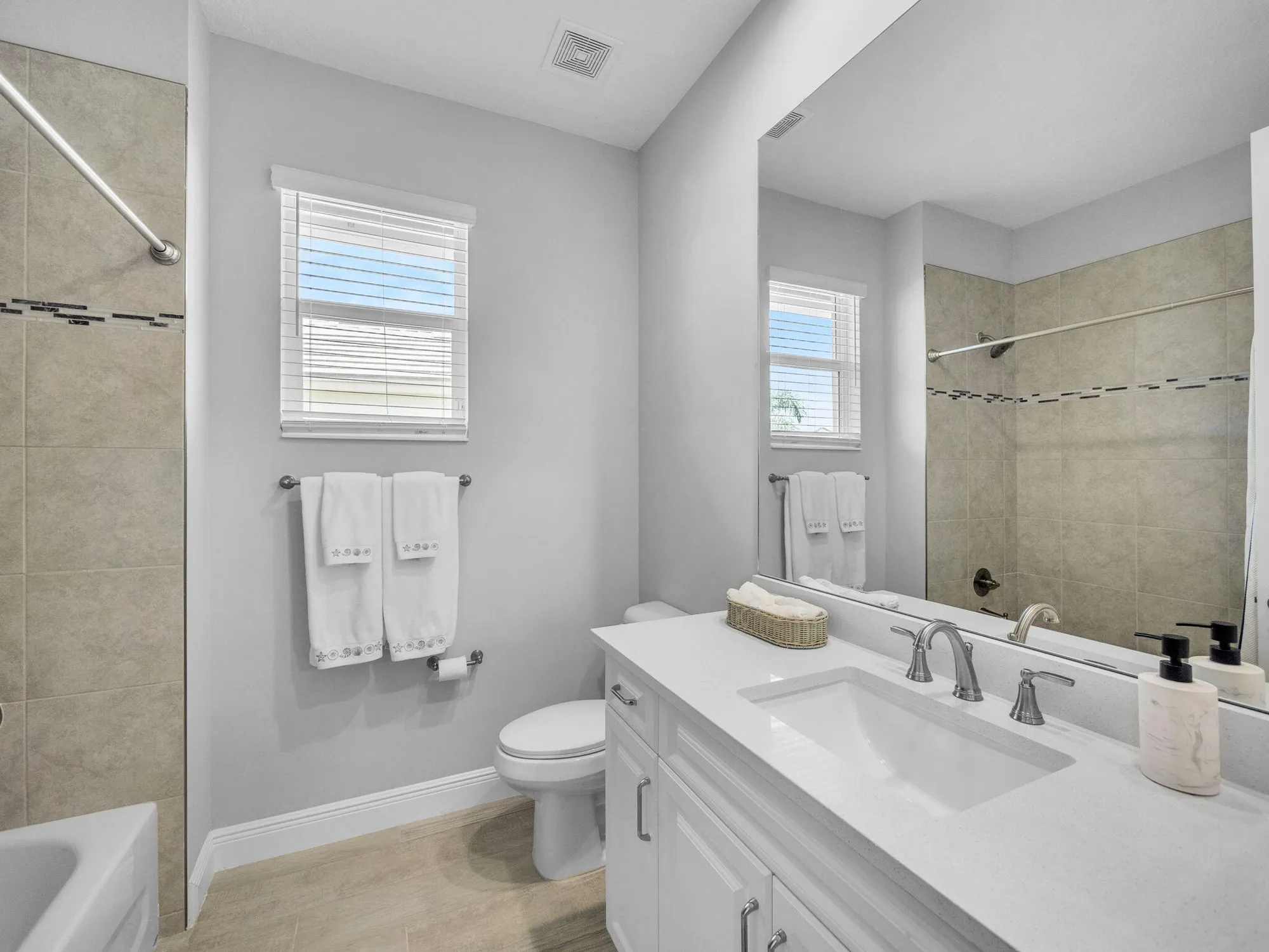 Property Slideshow image 14 of 39 | 12495 sw sunrise lake ter, Port Saint Lucie, FL, 34987