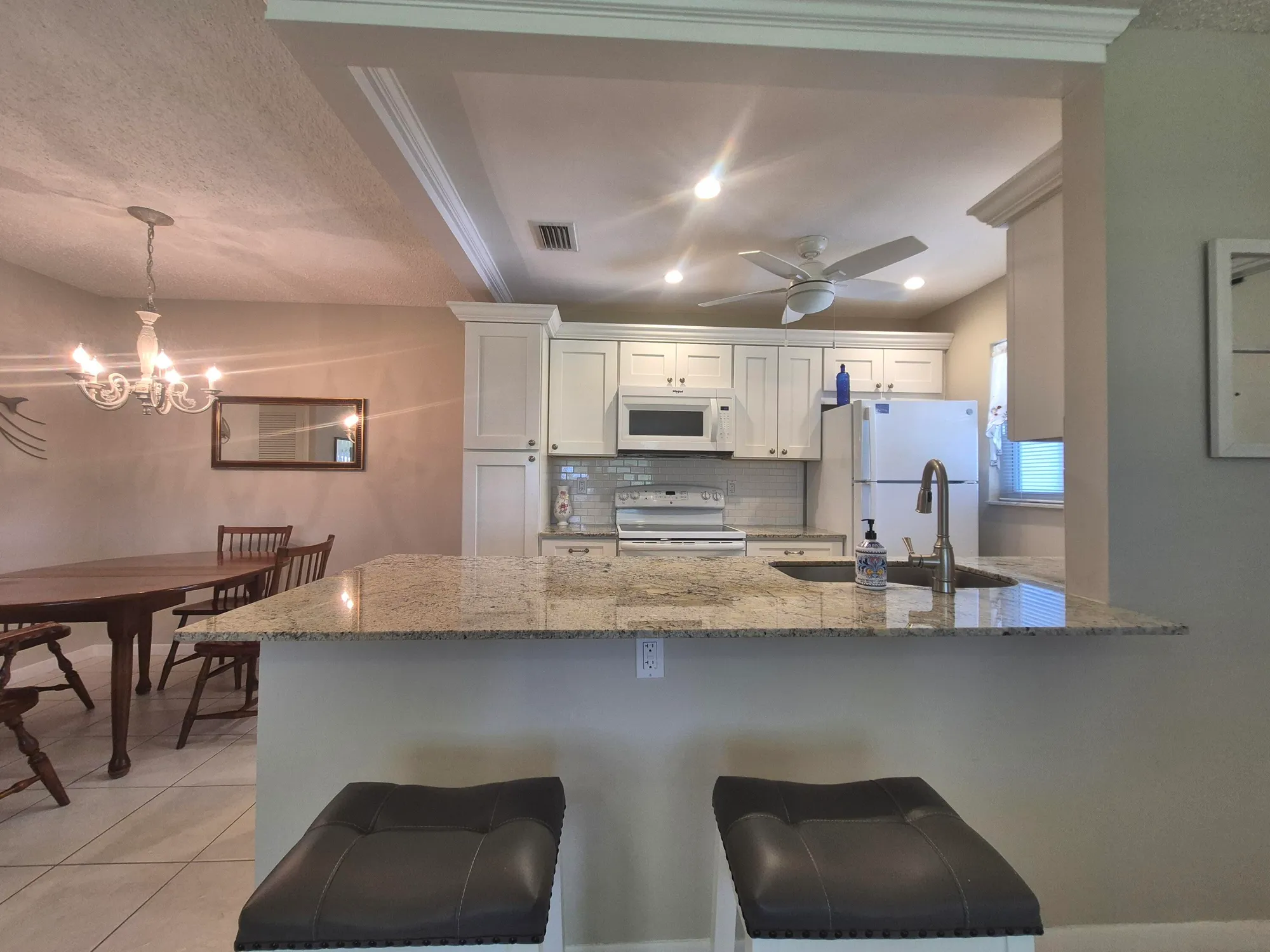 Property Slideshow image 8 of 65 | 910 south dr a, Delray Beach, FL, 33445
