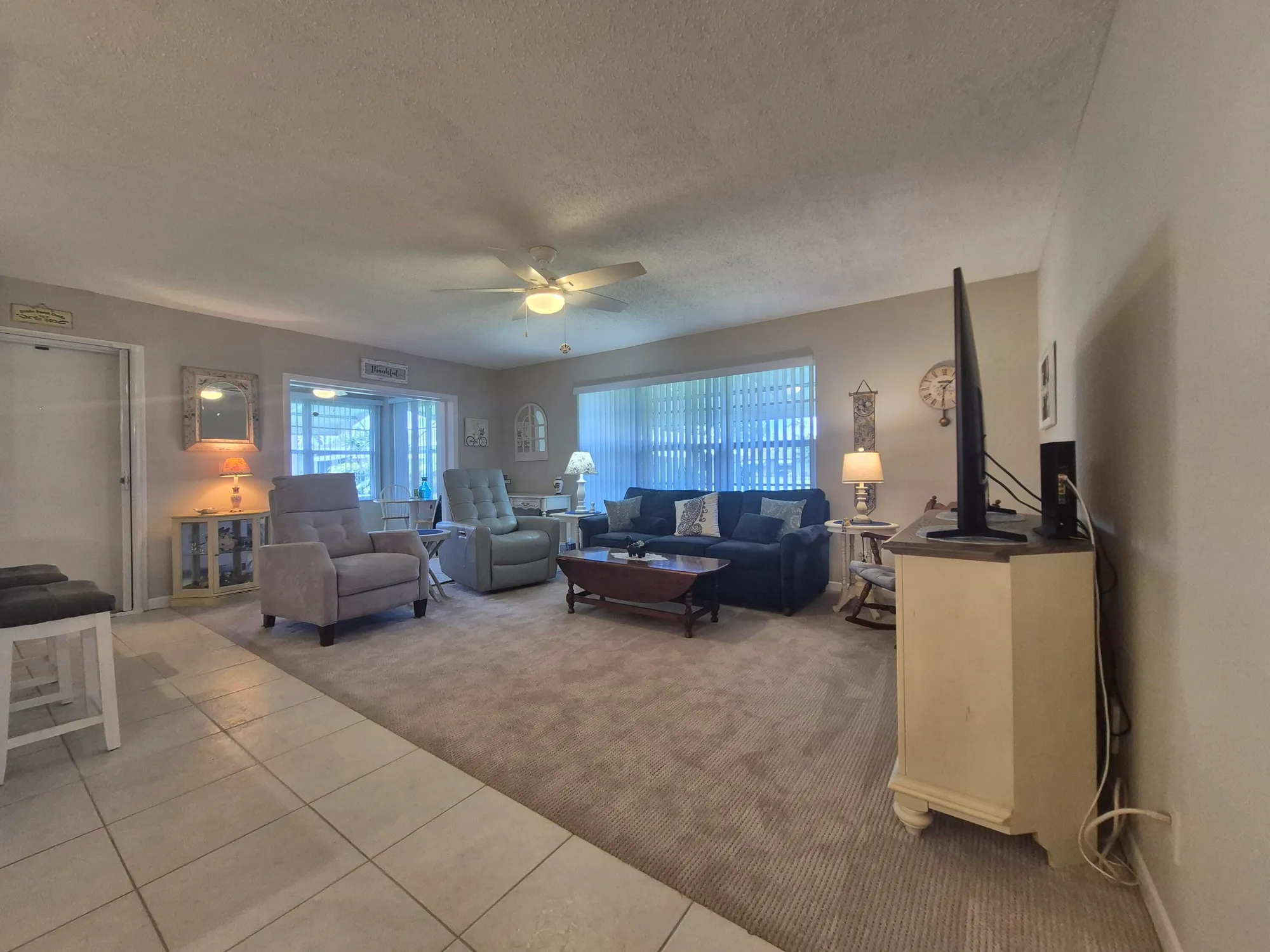 Property Slideshow image 23 of 65 | 910 south dr a, Delray Beach, FL, 33445