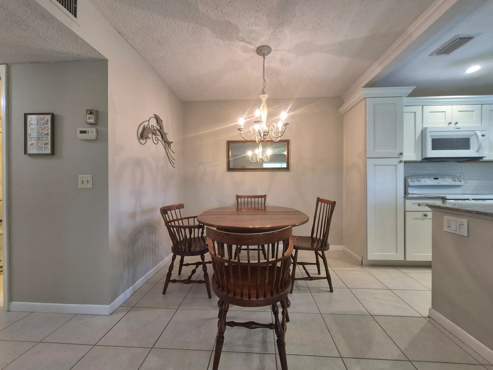 Property Slideshow image 14 of 65 | 910 south dr a, Delray Beach, FL, 33445