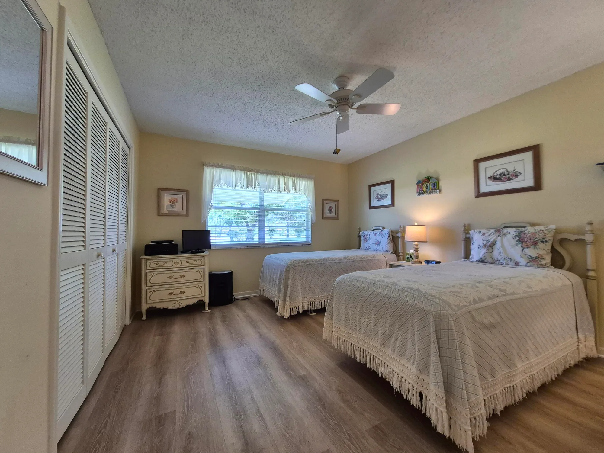 Property Slideshow image 27 of 65 | 910 south dr a, Delray Beach, FL, 33445