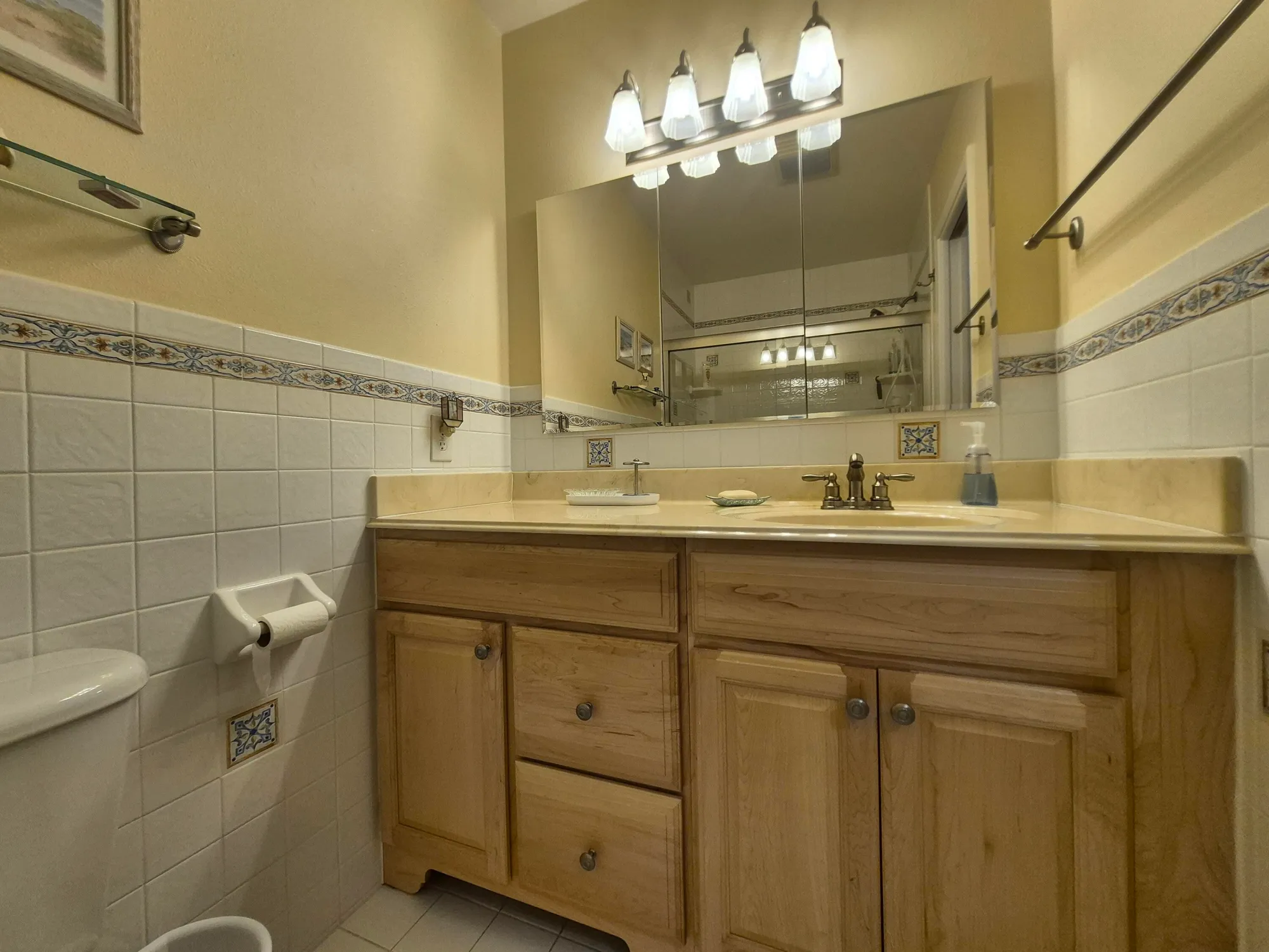 Property Slideshow image 33 of 65 | 910 south dr a, Delray Beach, FL, 33445