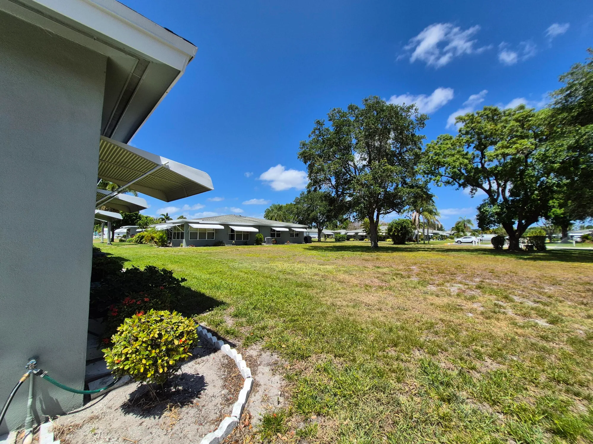 Property Slideshow image 54 of 65 | 910 south dr a, Delray Beach, FL, 33445