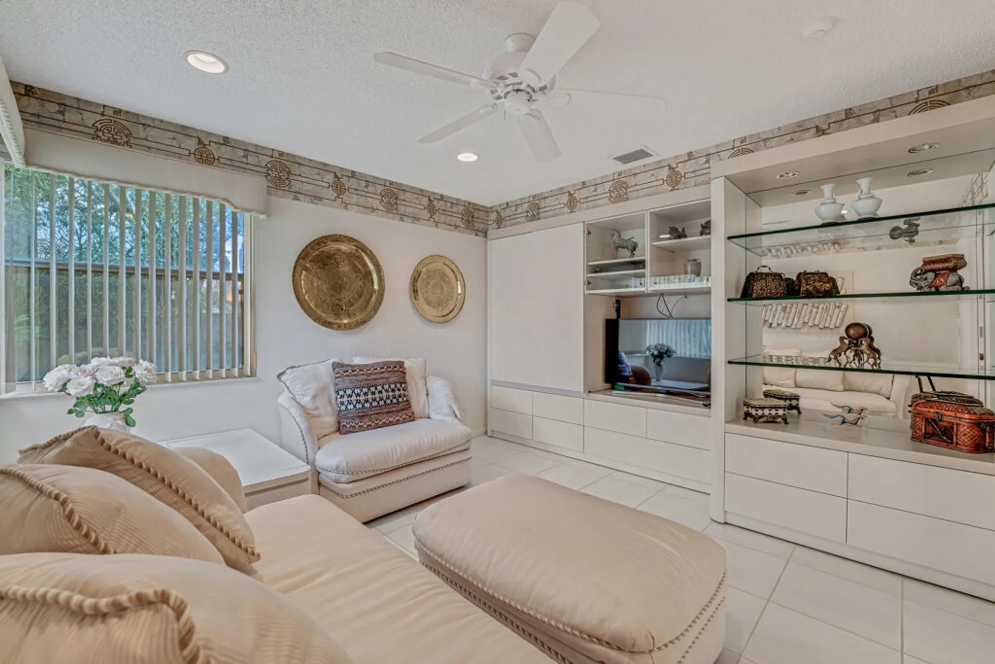Property Slideshow image 13 of 58 | 9870 harbour lake cir, Boynton Beach, FL, 33437