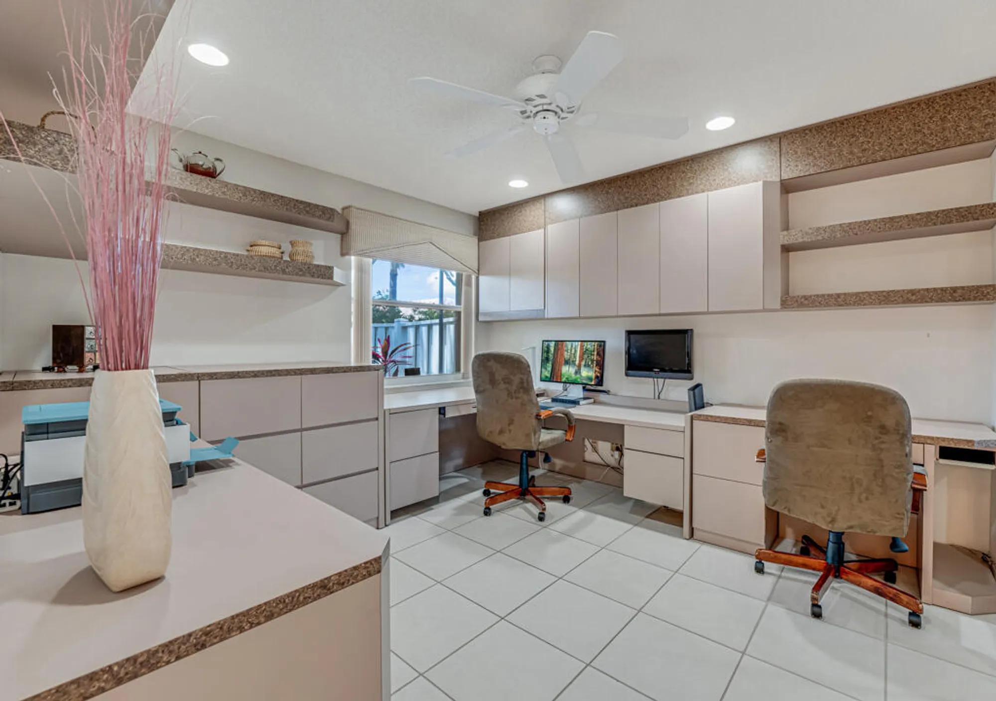 Property Slideshow image 30 of 58 | 9870 harbour lake cir, Boynton Beach, FL, 33437