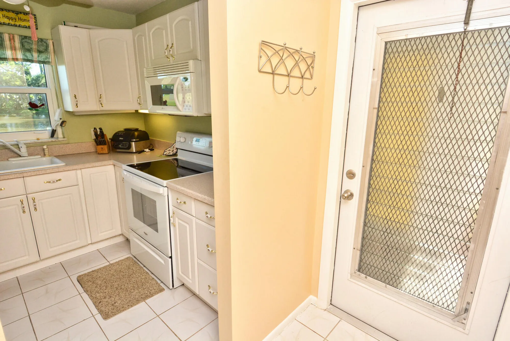 Property Slideshow image 5 of 40 | 1225 nw 21st st 1701, Stuart, FL, 34994
