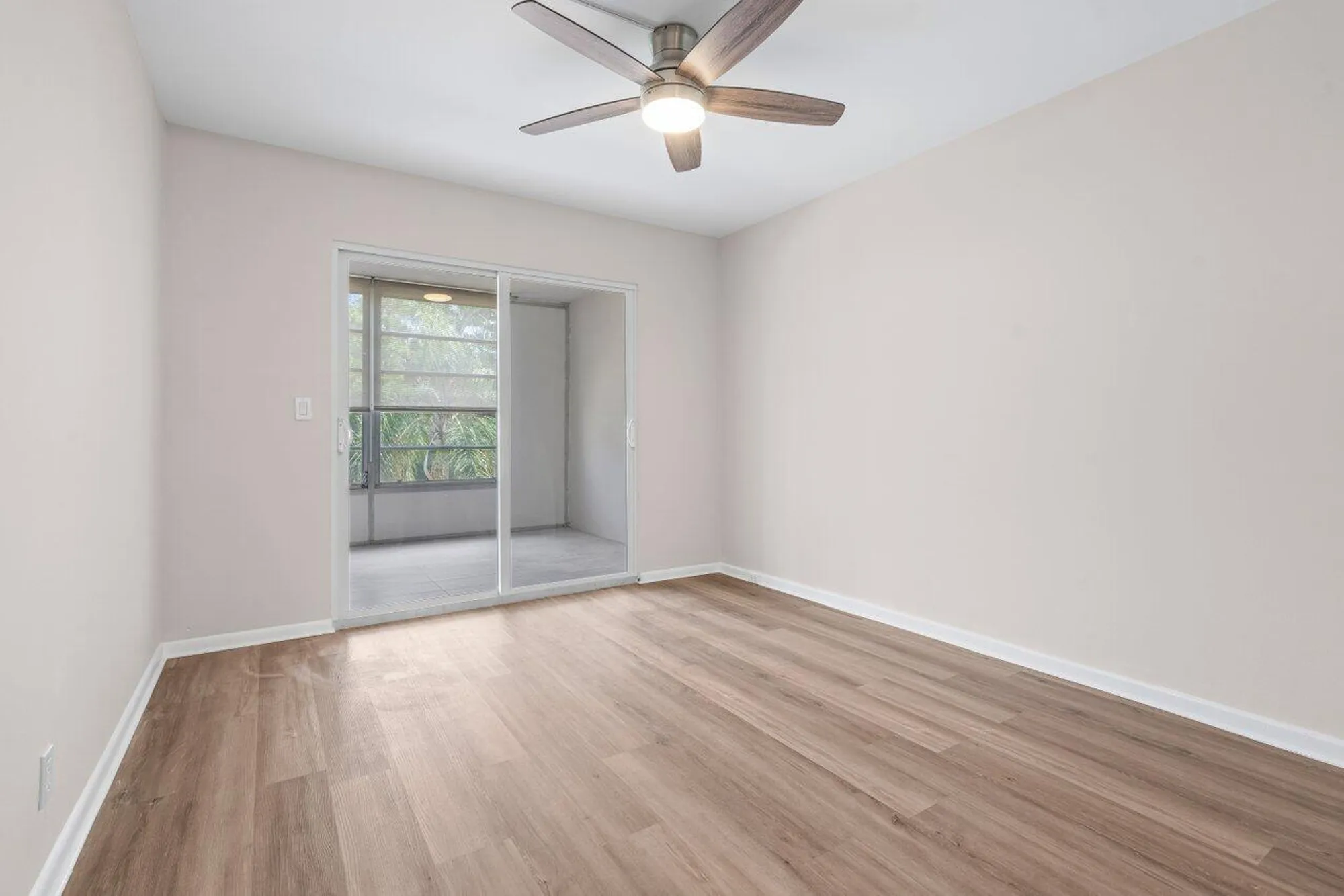 Property Slideshow image 19 of 35 | 3024 oakridge d # 3024, Deerfield Beach, FL, 33442