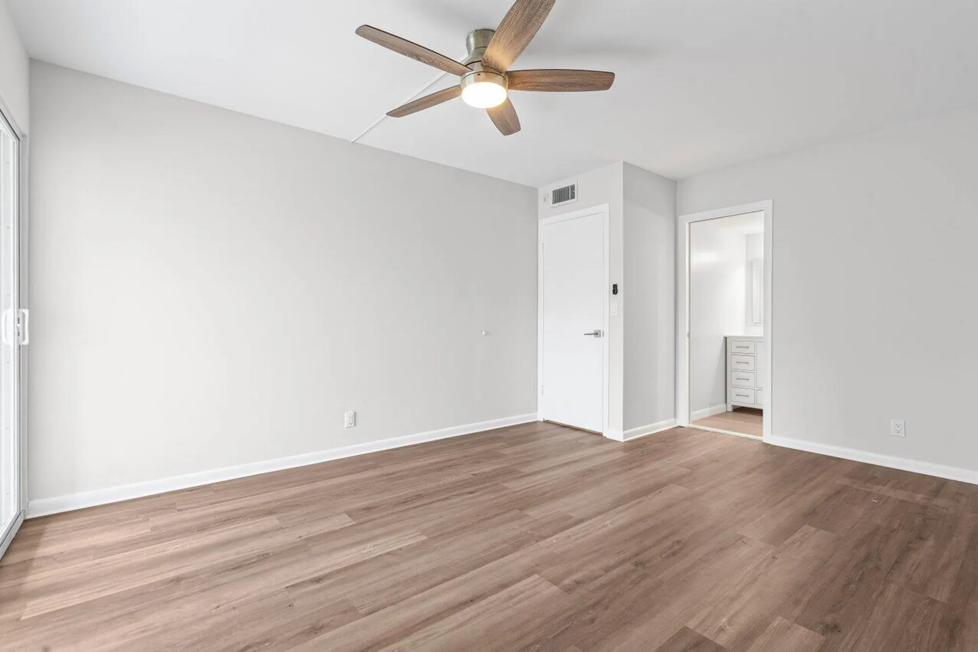 Property Slideshow image 14 of 35 | 3024 oakridge d # 3024, Deerfield Beach, FL, 33442