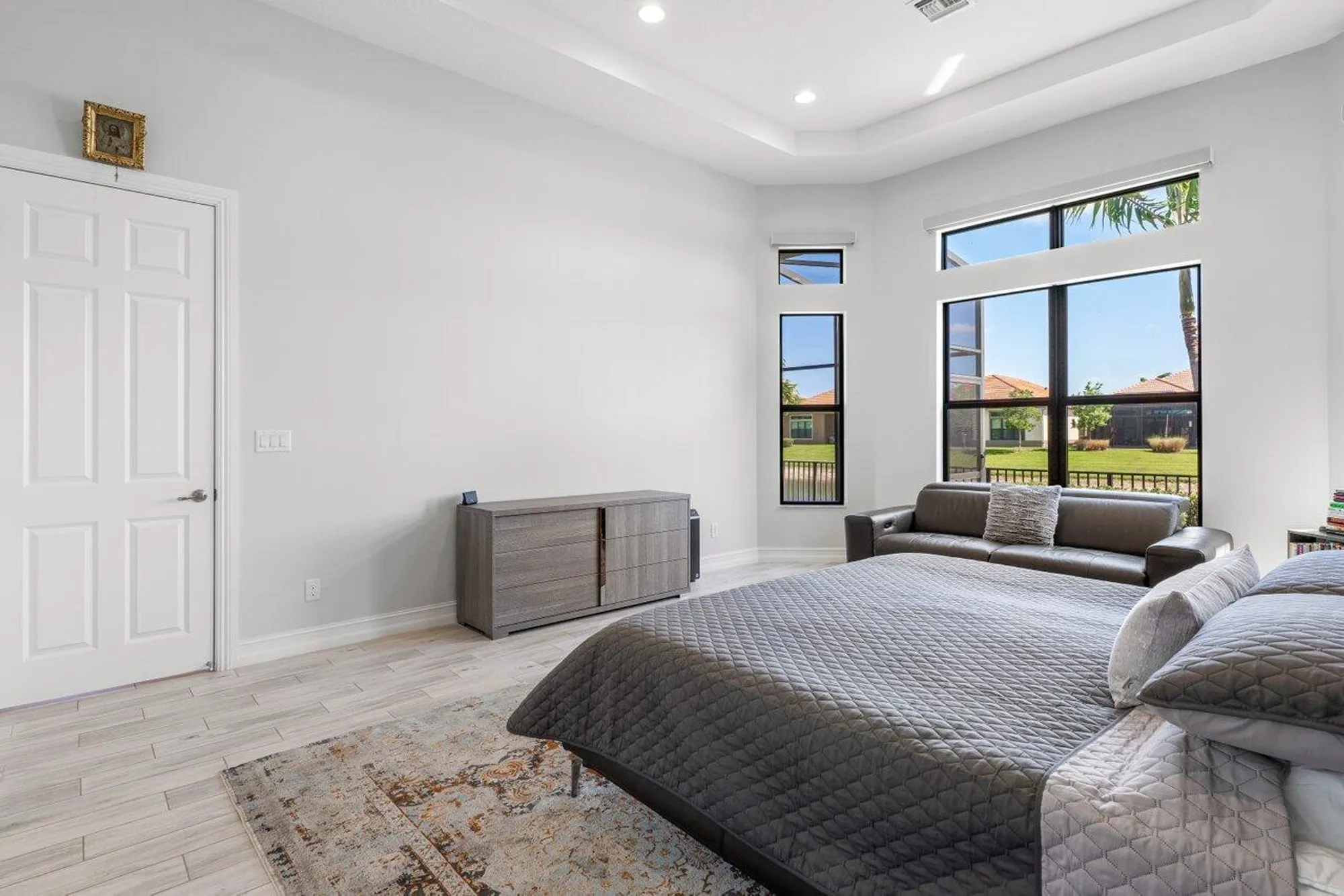 Property Slideshow image 14 of 49 | 11856 leon cir, Parkland, FL, 33076