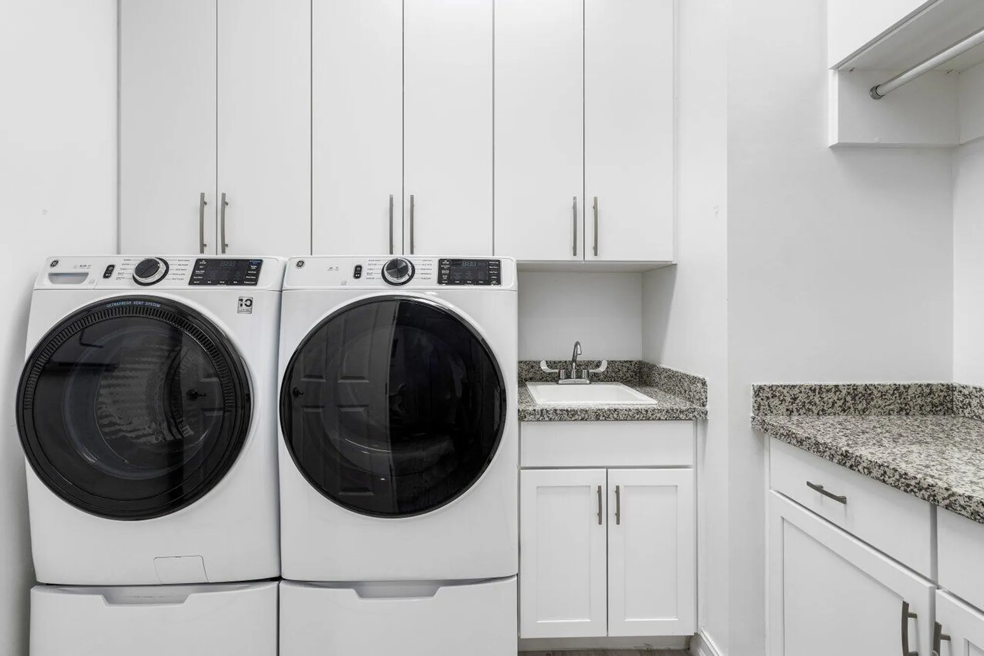 Property Slideshow image 24 of 49 | 11856 leon cir, Parkland, FL, 33076