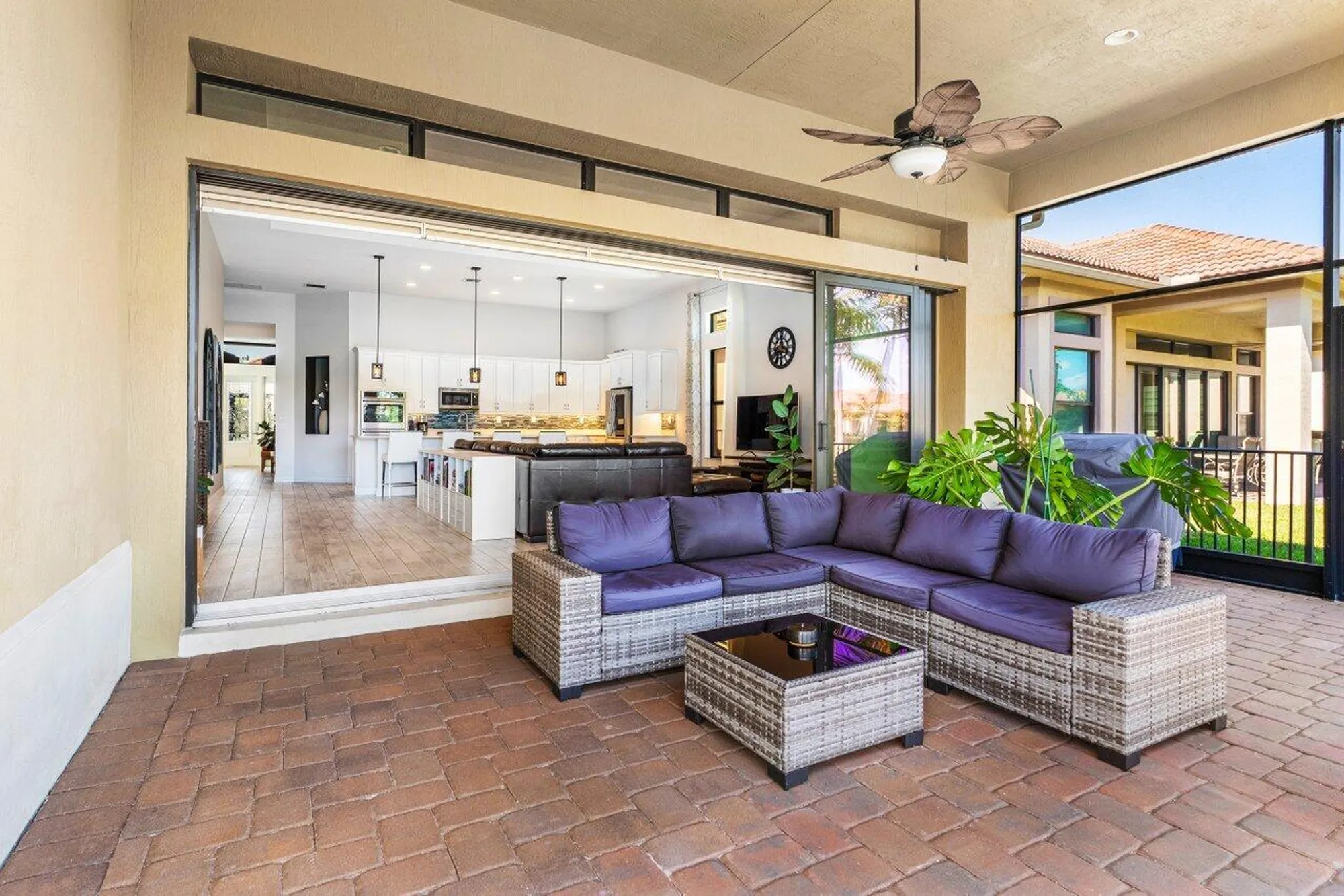 Property Slideshow image 33 of 49 | 11856 leon cir, Parkland, FL, 33076