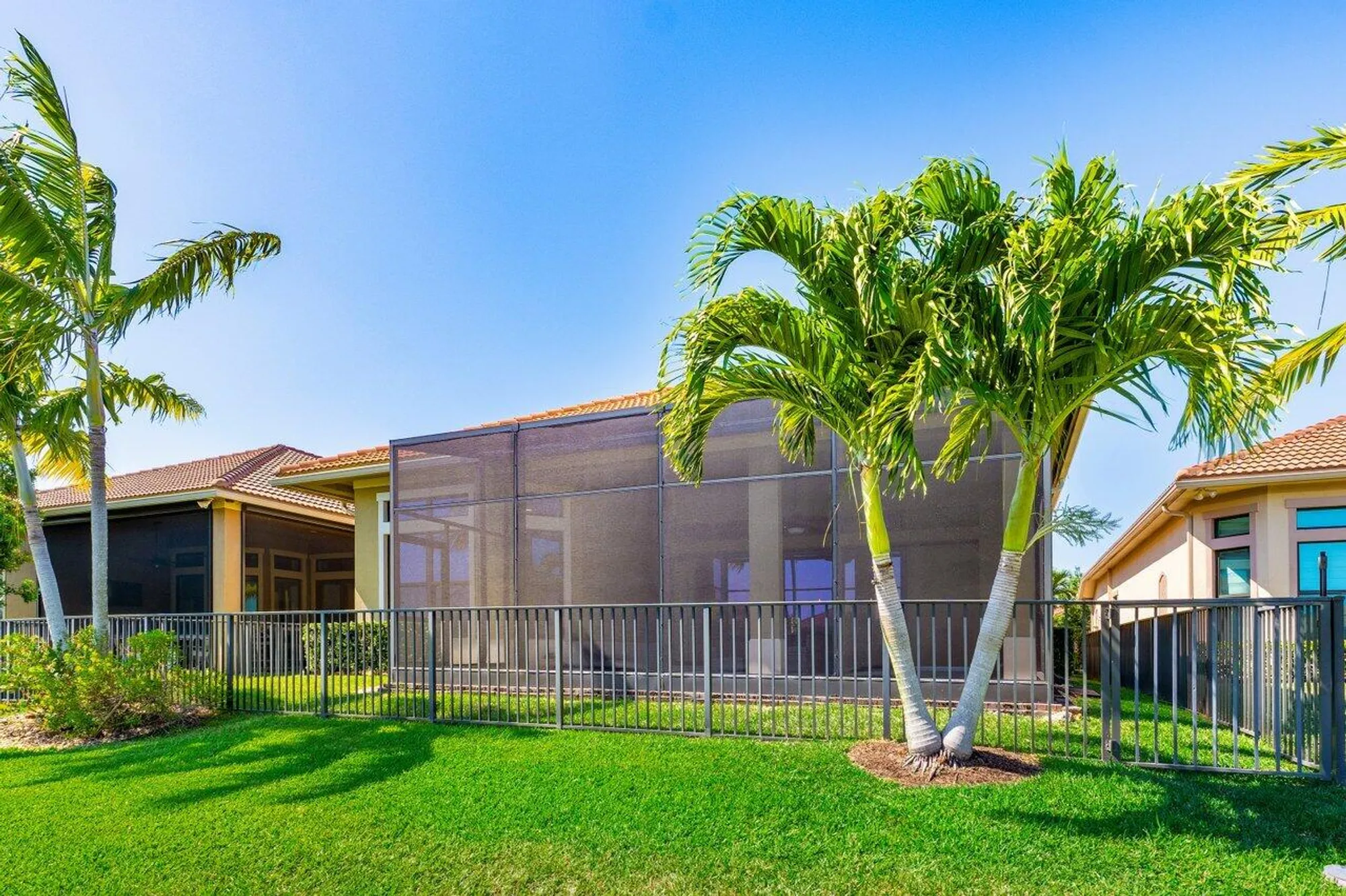 Property Slideshow image 36 of 49 | 11856 leon cir, Parkland, FL, 33076