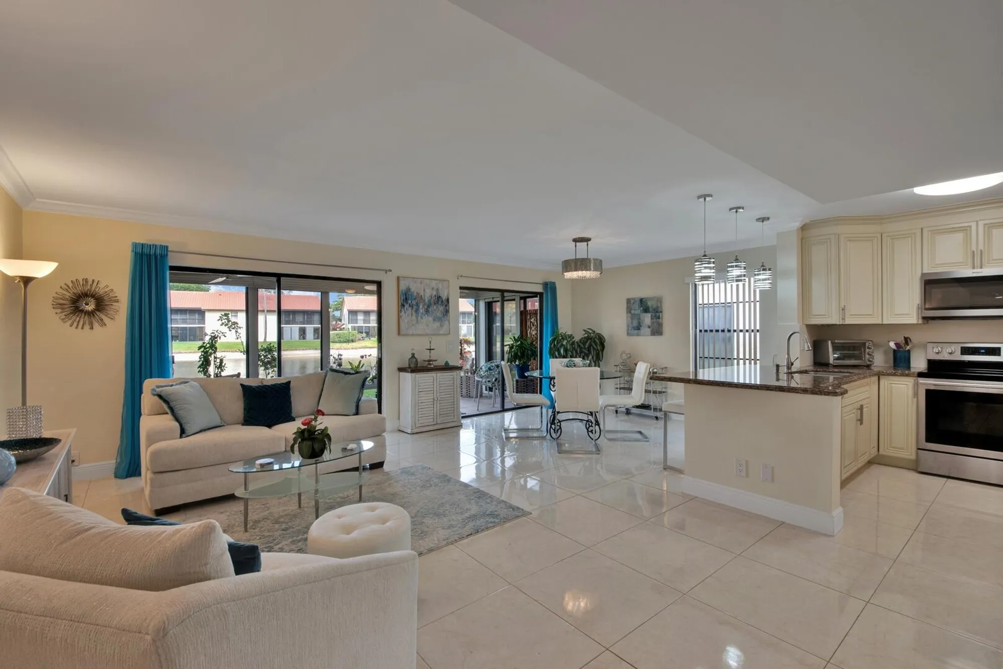 Property Slideshow image 2 of 37 | 10223 n circle lake dr apt 102, Boynton Beach, FL, 33437