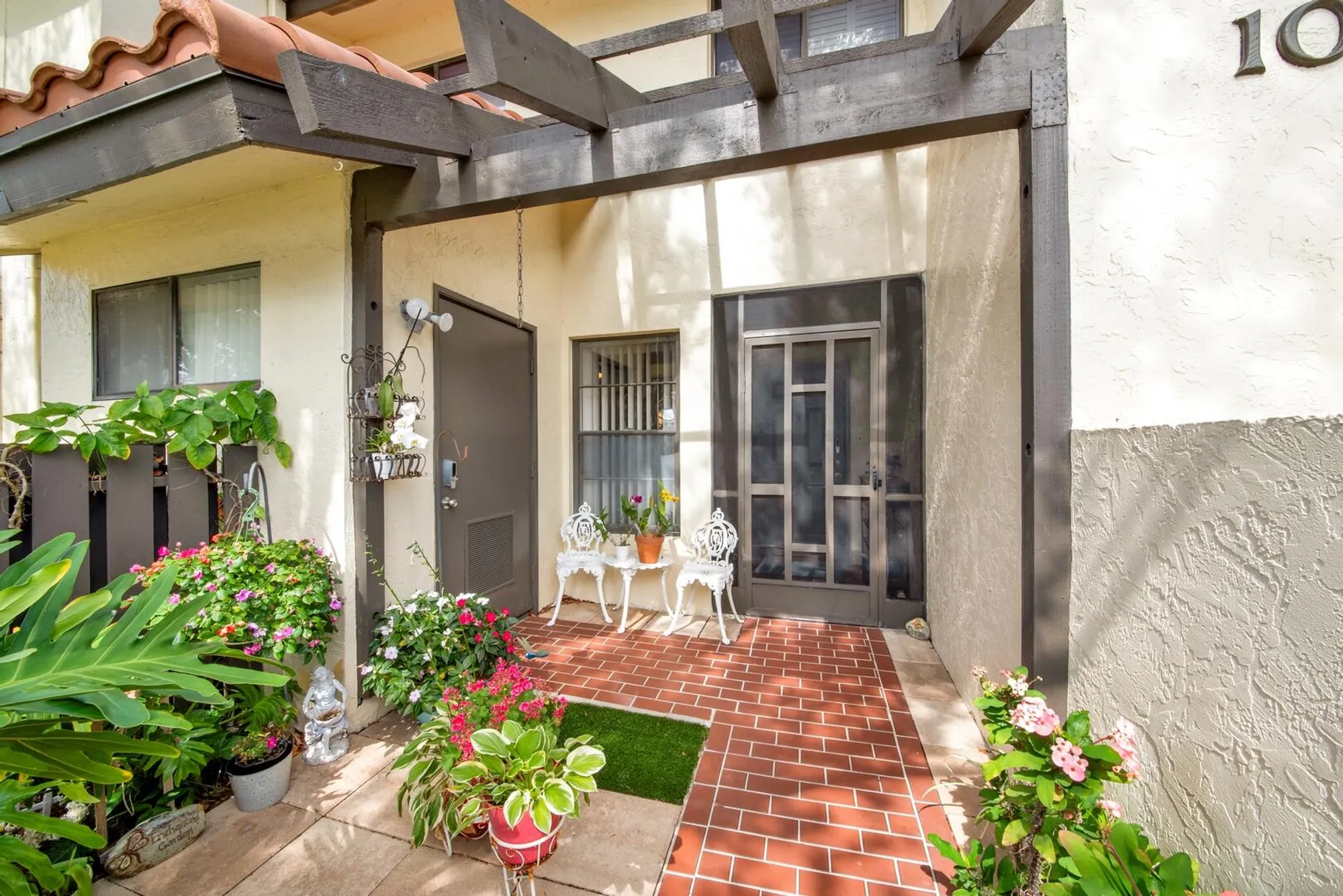 Property Slideshow image 34 of 37 | 10223 n circle lake dr apt 102, Boynton Beach, FL, 33437