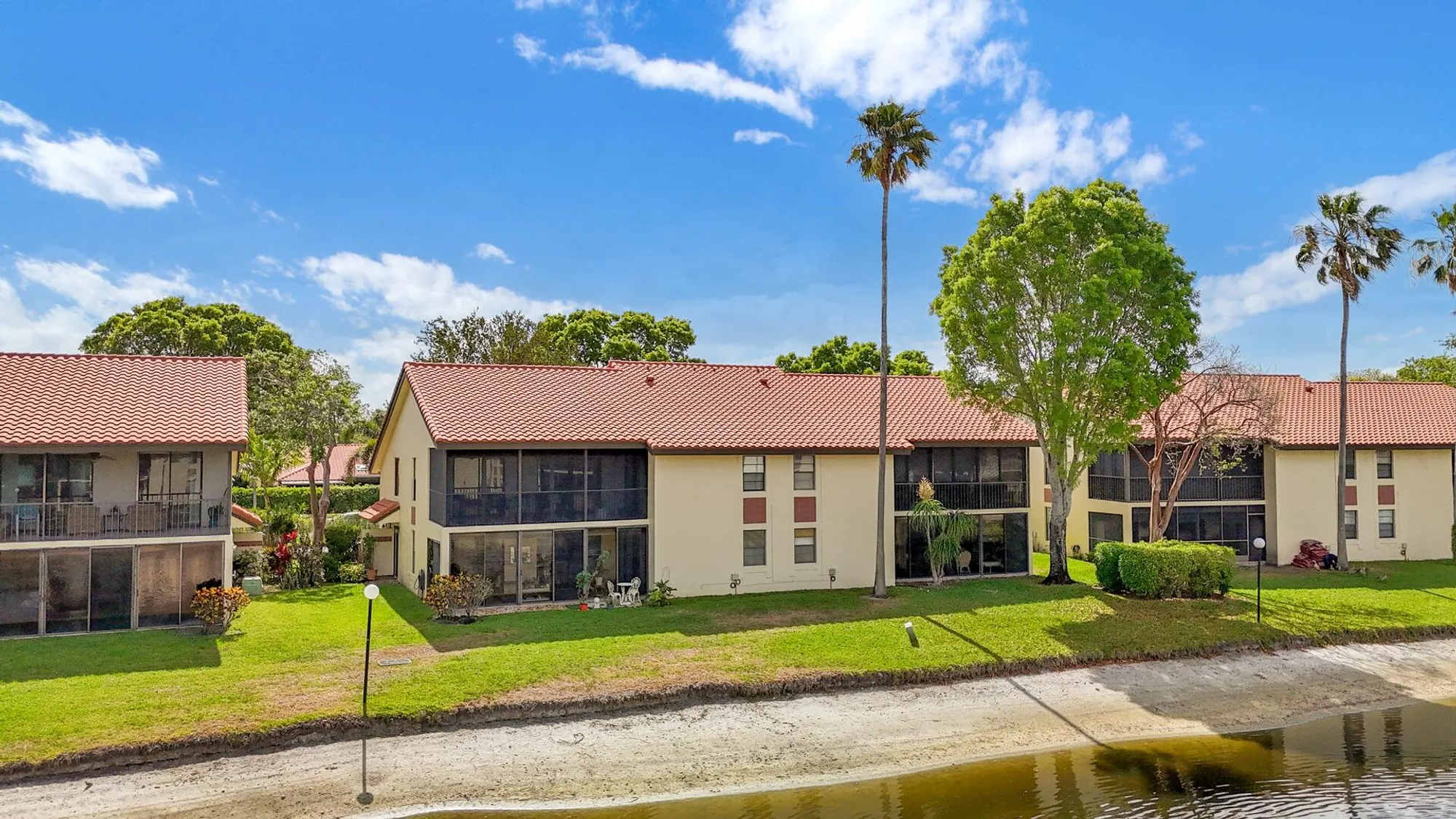Property Slideshow image 29 of 37 | 10223 n circle lake dr apt 102, Boynton Beach, FL, 33437
