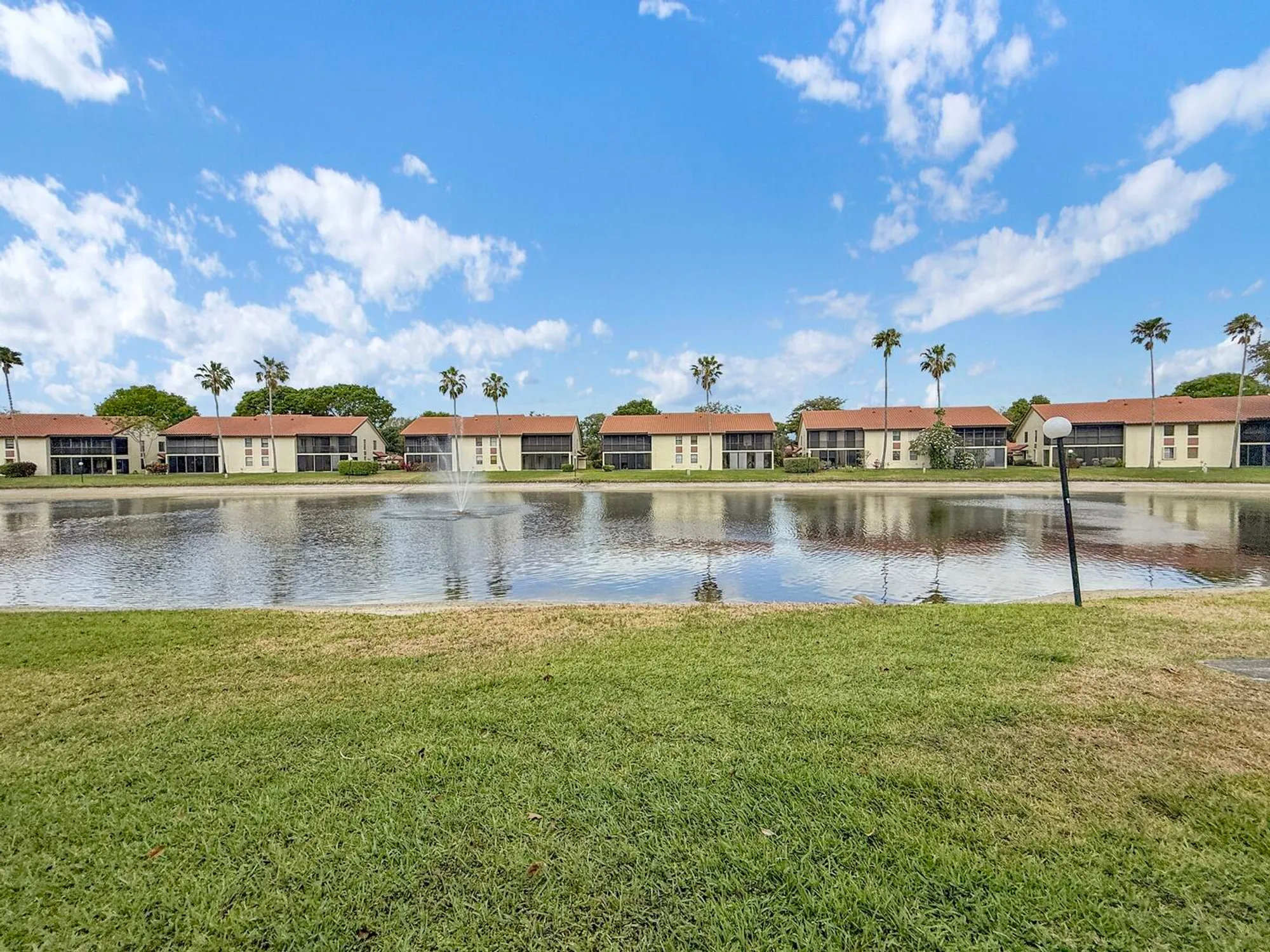 Property Slideshow image 26 of 37 | 10223 n circle lake dr apt 102, Boynton Beach, FL, 33437