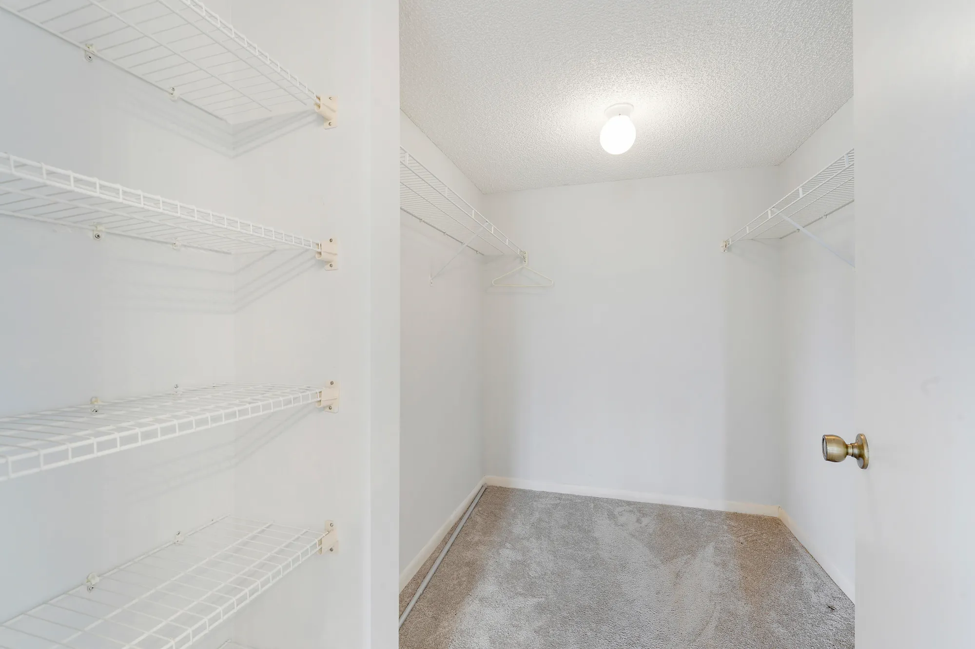 Property Slideshow image 7 of 14 | 6698 10th ave 205, Lake Worth, FL, 33467