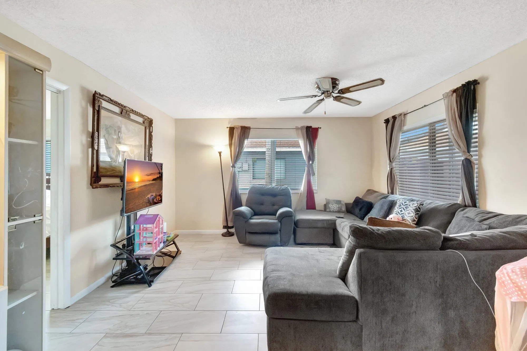 Property Slideshow image 10 of 37 | 14882 wildflower ln, Delray Beach, FL, 33446