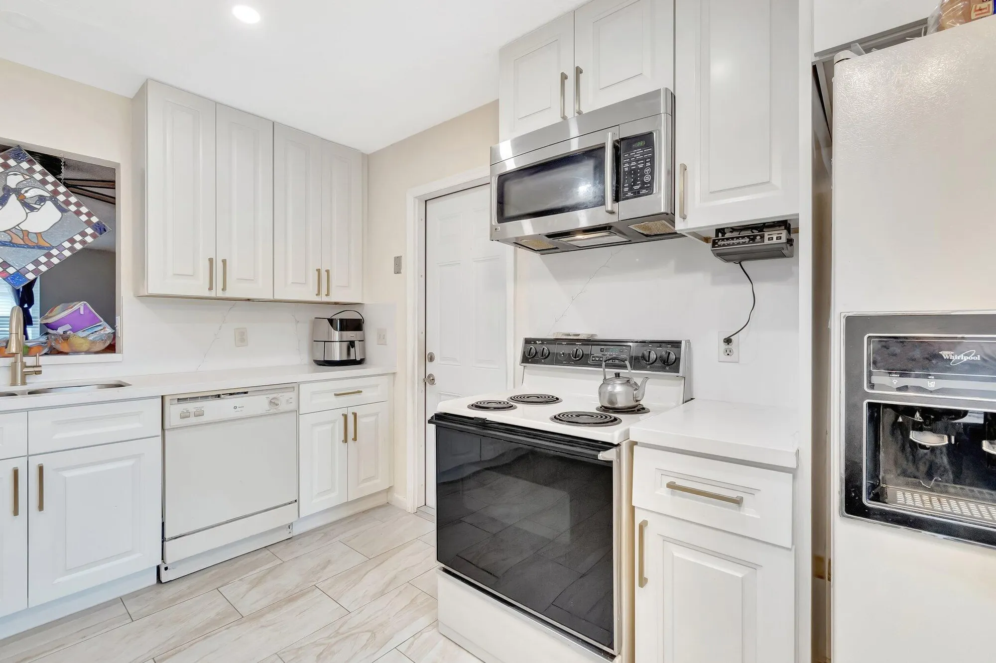 Property Slideshow image 19 of 37 | 14882 wildflower ln, Delray Beach, FL, 33446