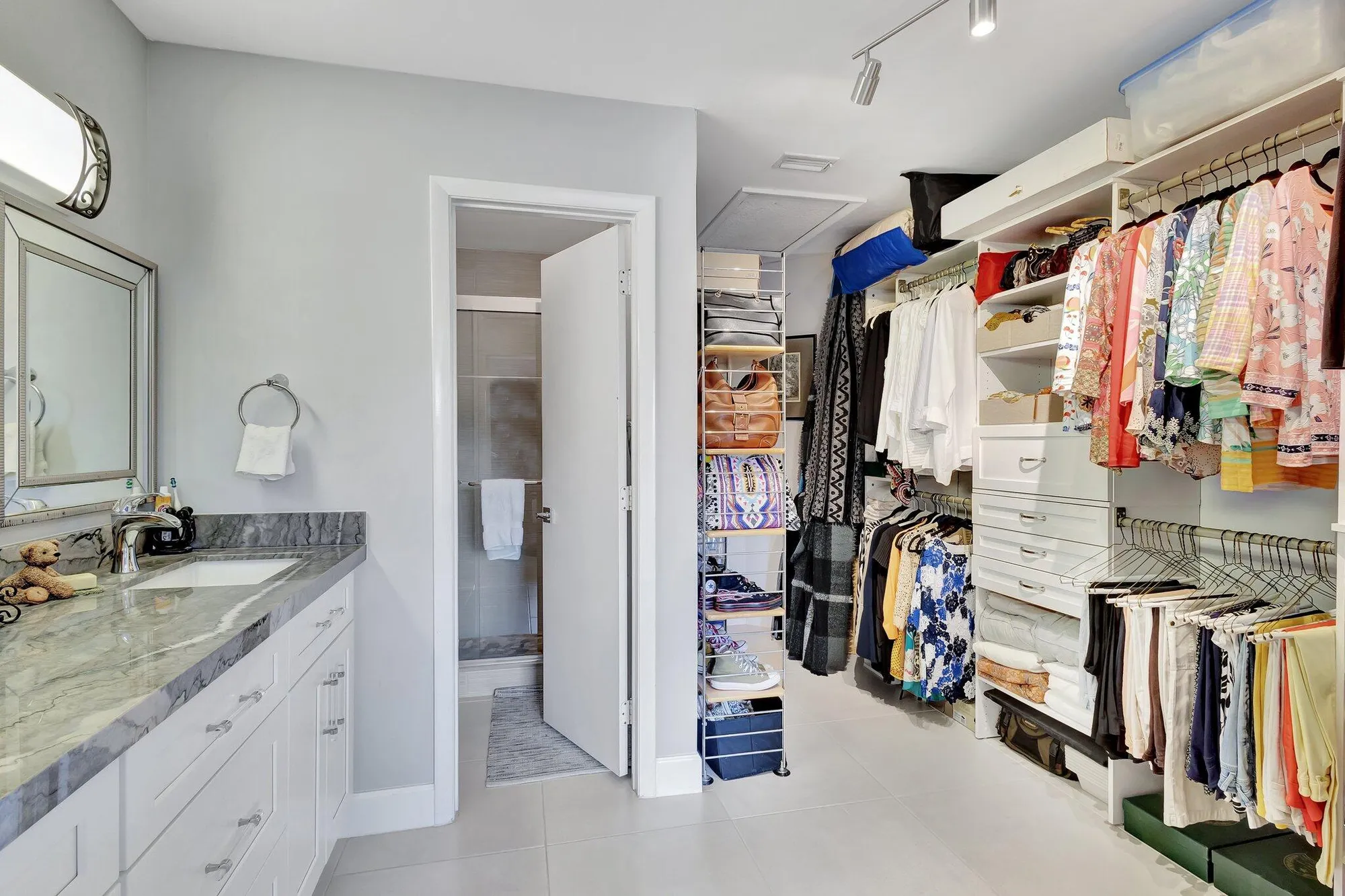 Property Slideshow image 33 of 63 | 3399 jog park dr, Greenacres, FL, 33467