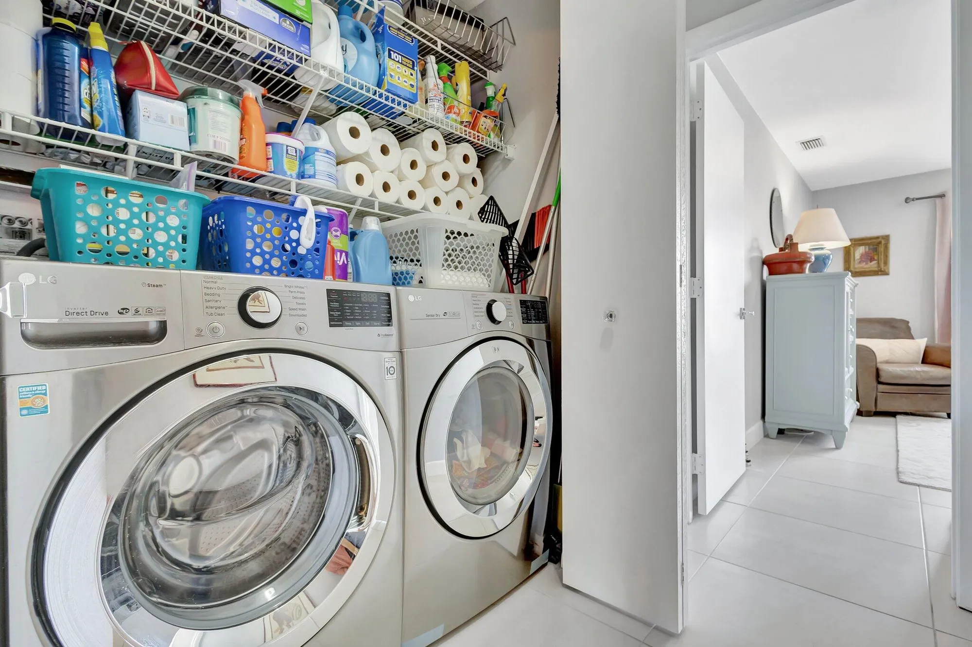 Property Slideshow image 36 of 63 | 3399 jog park dr, Greenacres, FL, 33467