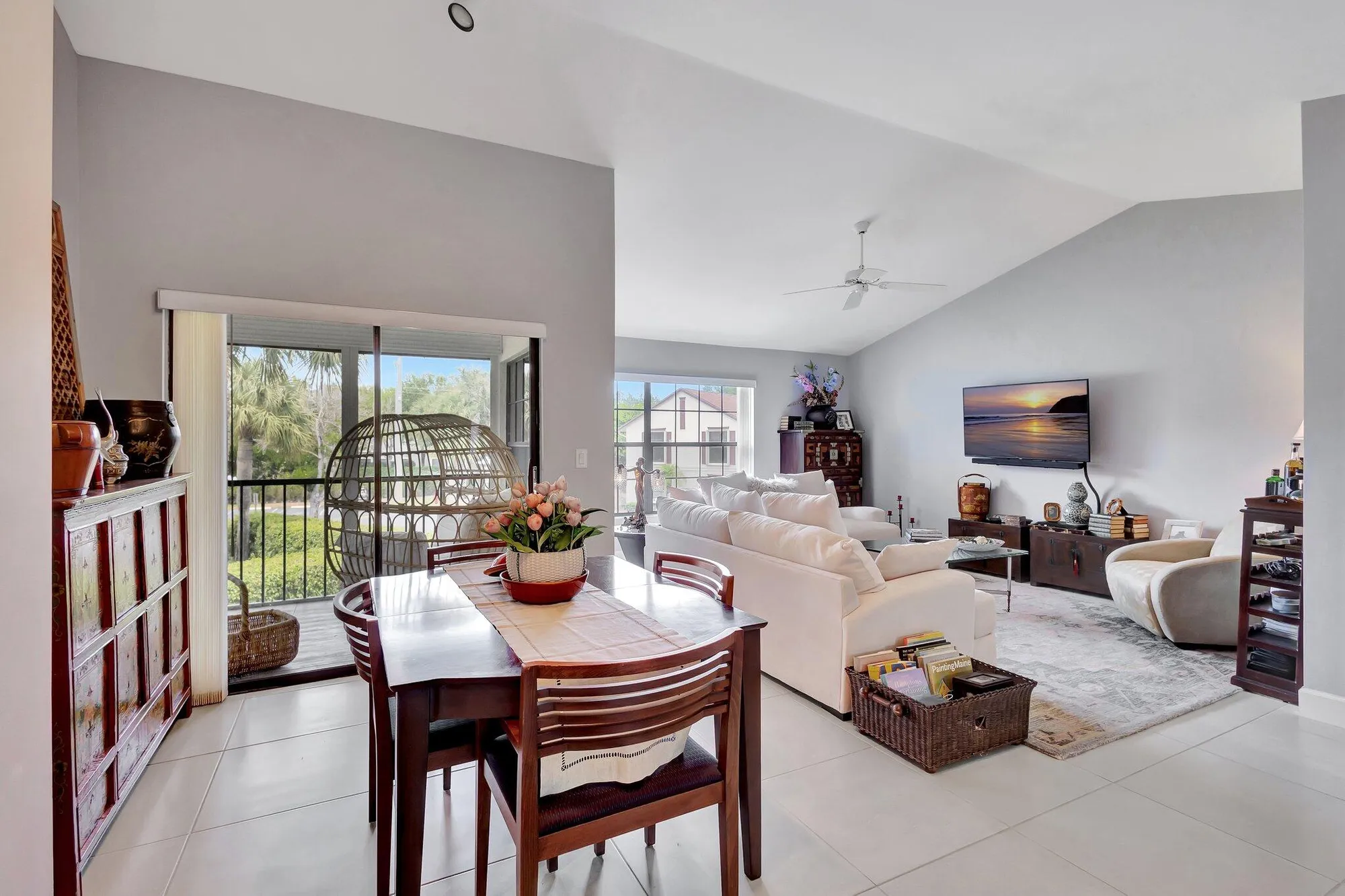 Property Slideshow image 16 of 63 | 3399 jog park dr, Greenacres, FL, 33467