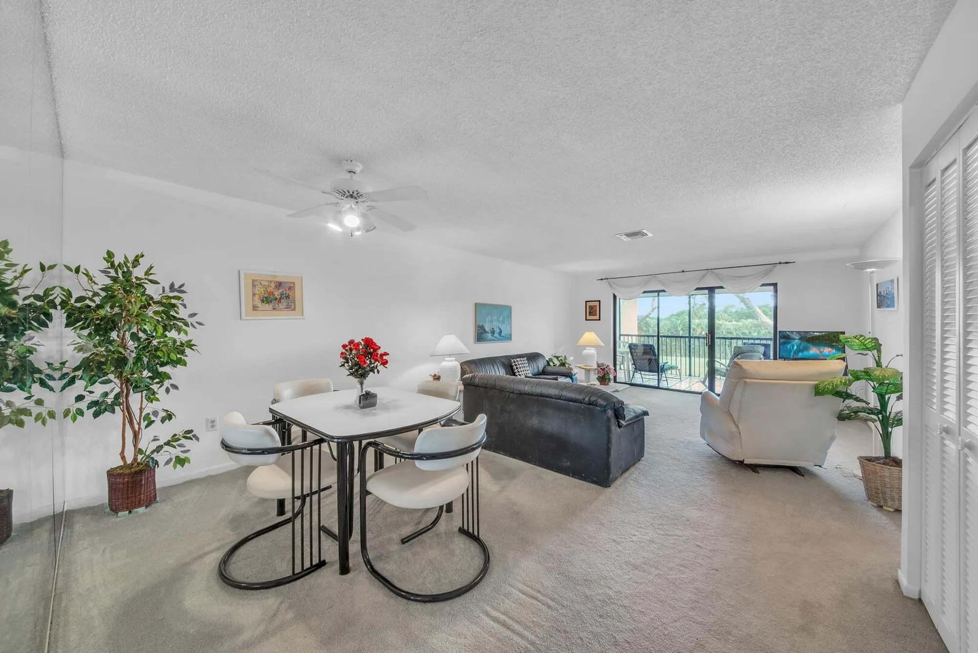 Property Slideshow image 1 of 32 | 36 stratford ln f, Boynton Beach, FL, 33436