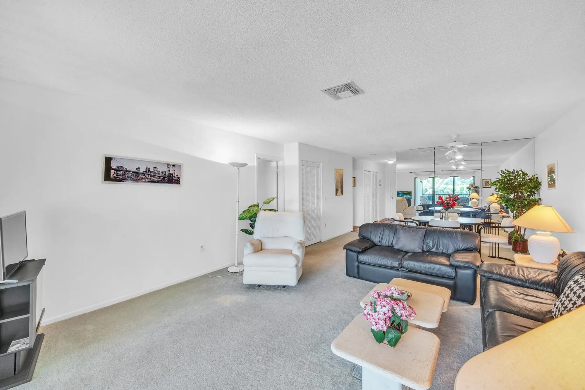 Property Slideshow image 6 of 32 | 36 stratford ln f, Boynton Beach, FL, 33436