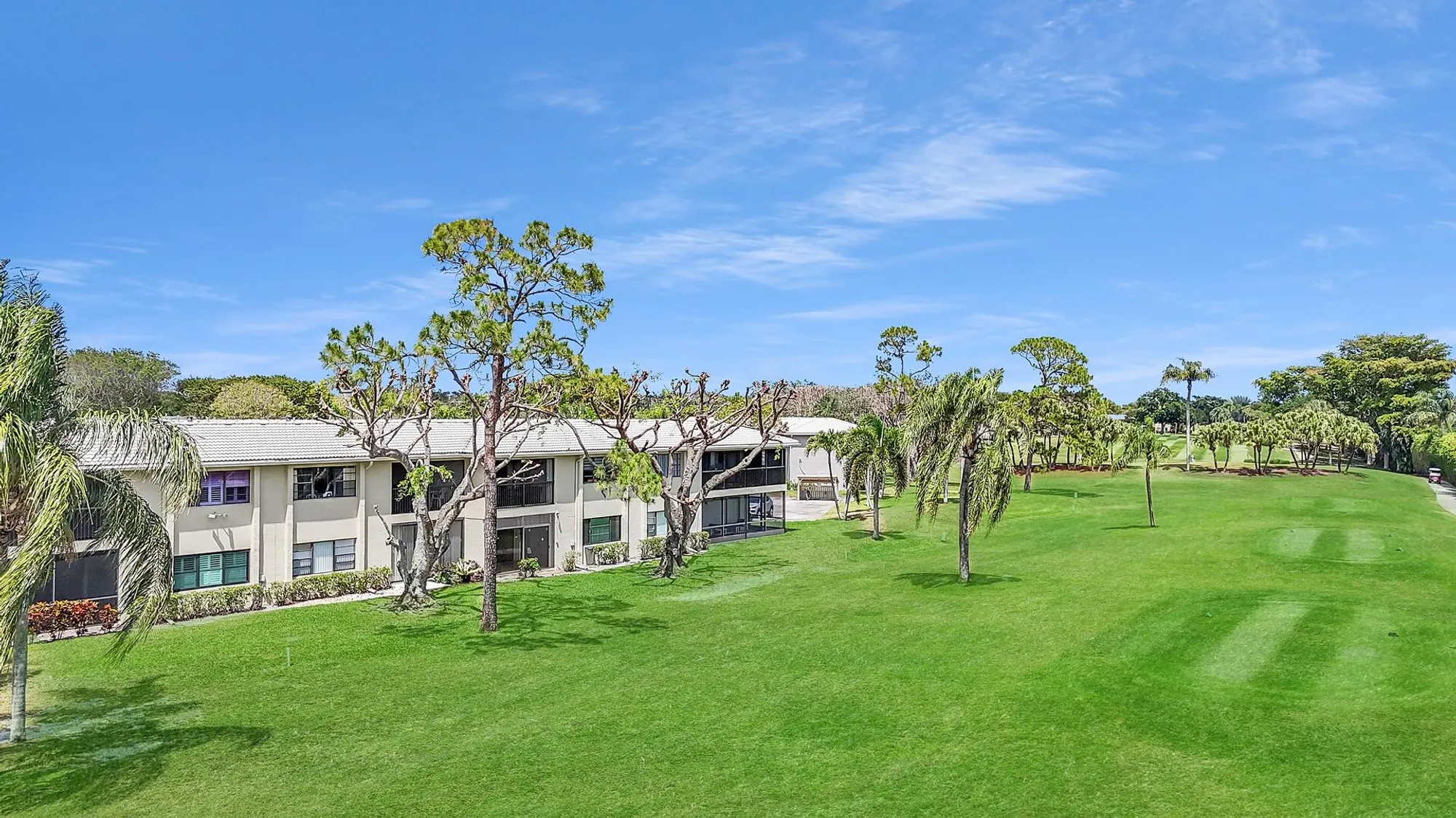 Property Slideshow image 21 of 32 | 36 stratford ln f, Boynton Beach, FL, 33436