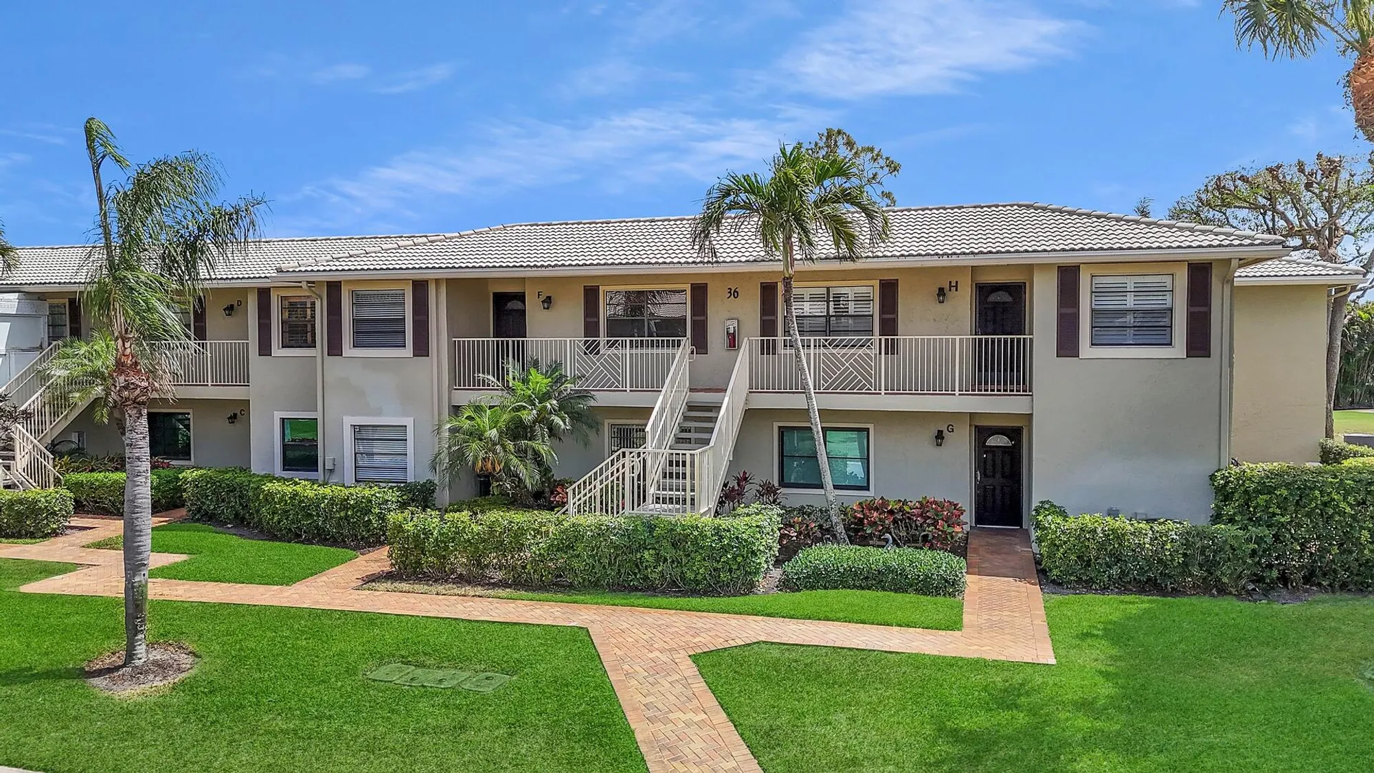 Property Slideshow image 25 of 32 | 36 stratford ln f, Boynton Beach, FL, 33436