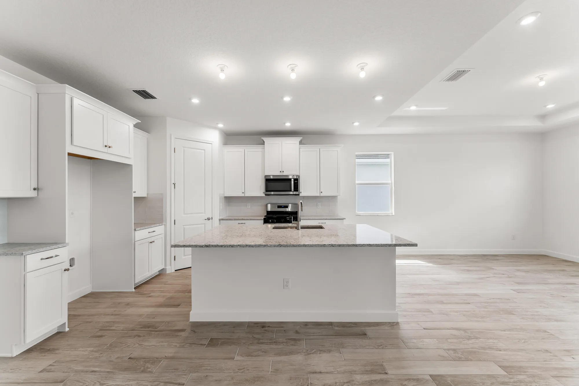 Property Slideshow image 4 of 15 | 10144 sw carnelian st, Port Saint Lucie, FL, 34987