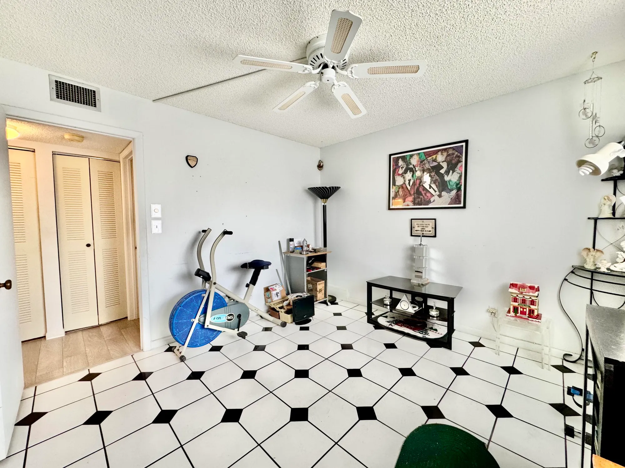 Property Slideshow image 22 of 35 | 7145 huntington ln 102, Delray Beach, FL, 33446