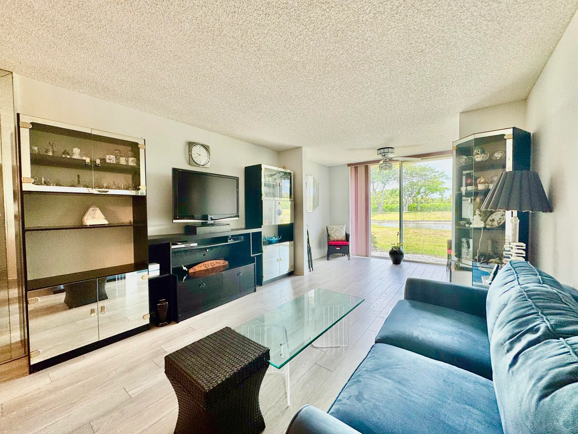 Property Slideshow image 10 of 35 | 7145 huntington ln 102, Delray Beach, FL, 33446