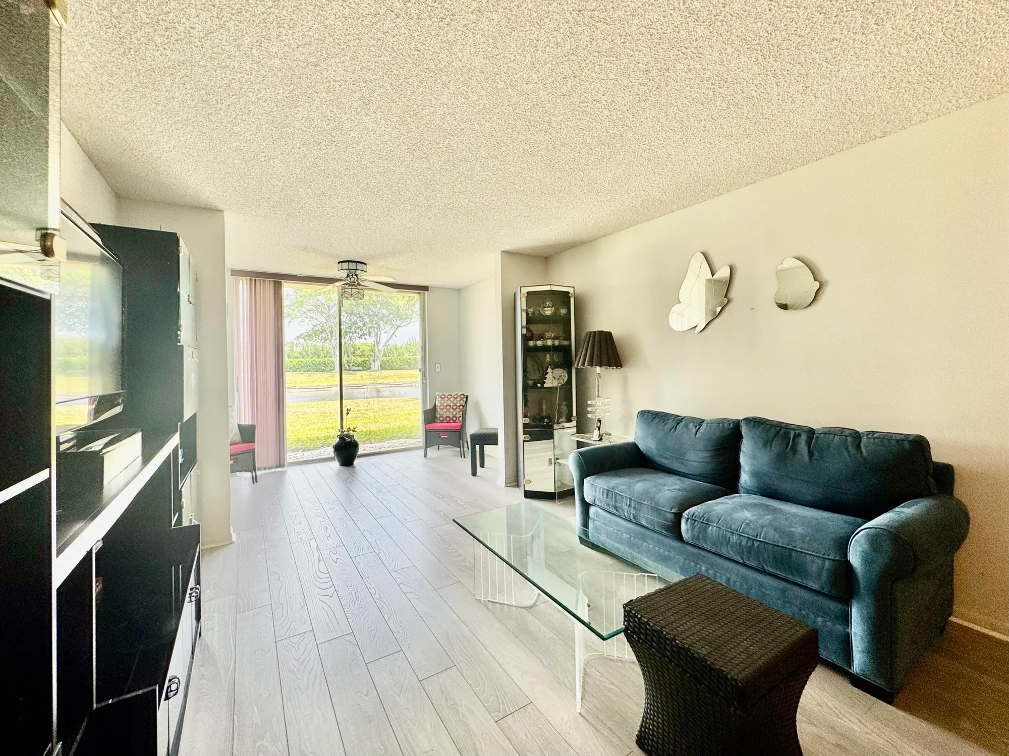 Property Slideshow image 11 of 35 | 7145 huntington ln 102, Delray Beach, FL, 33446