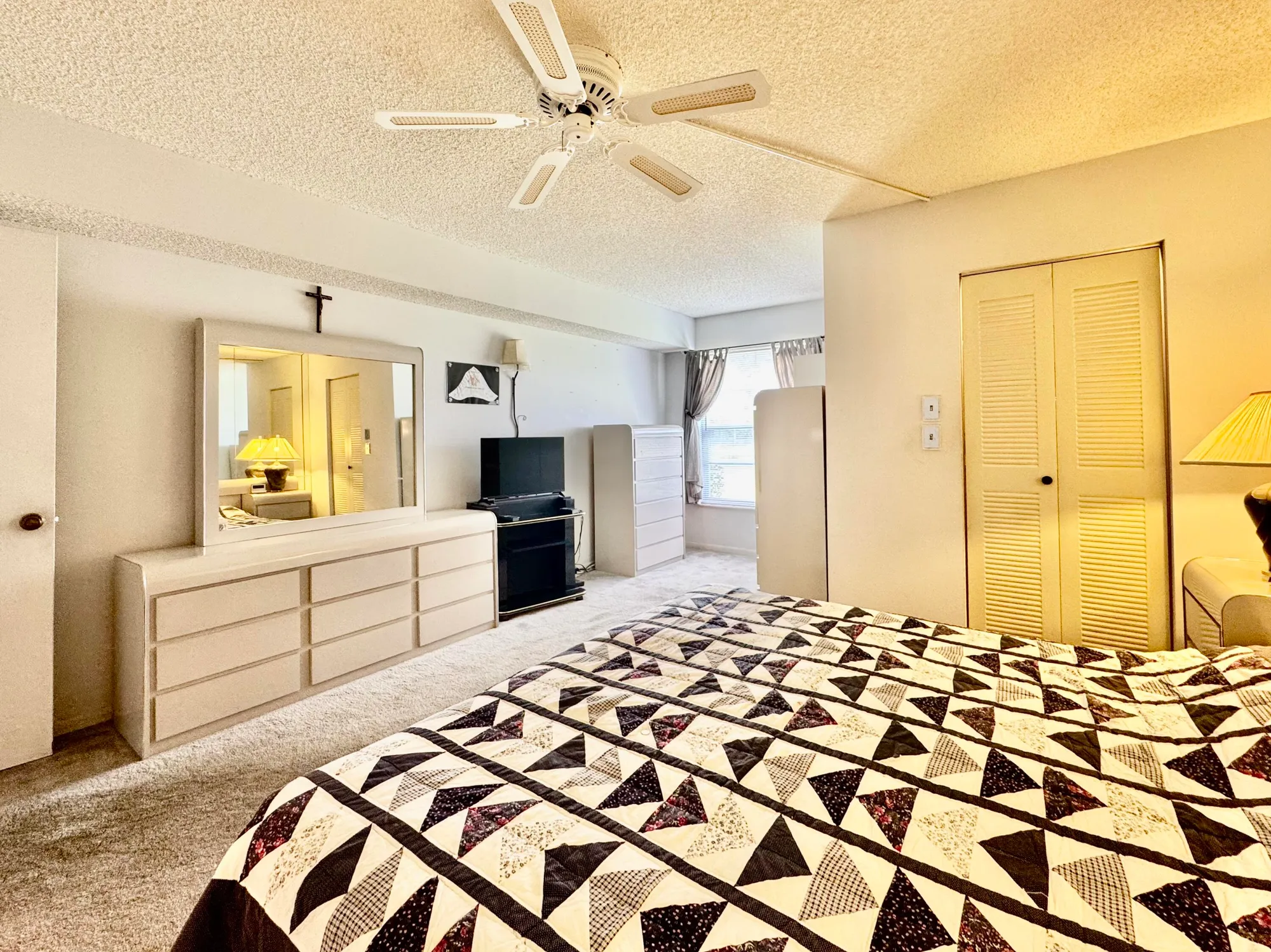 Property Slideshow image 18 of 35 | 7145 huntington ln 102, Delray Beach, FL, 33446