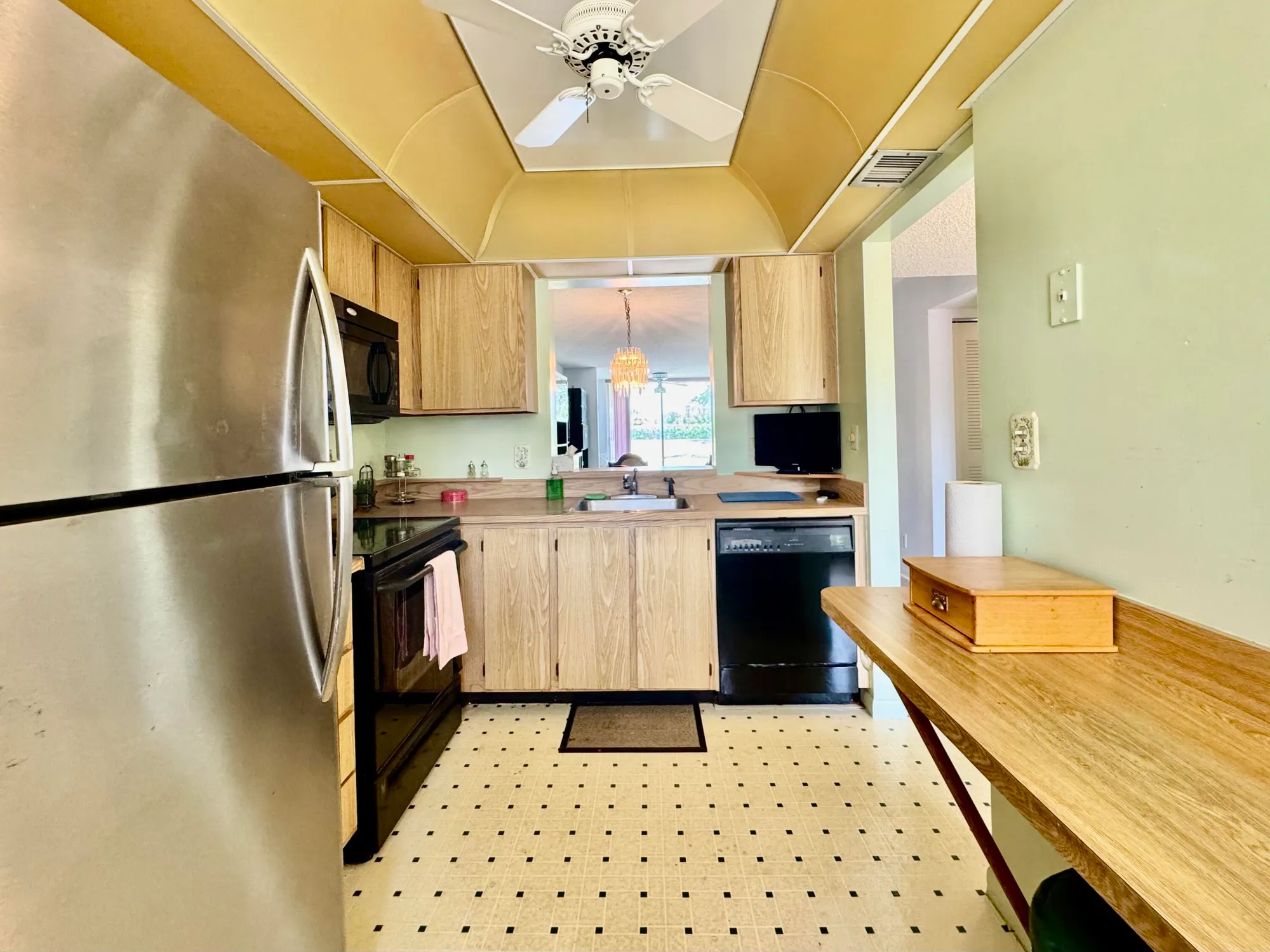 Property Slideshow image 6 of 35 | 7145 huntington ln 102, Delray Beach, FL, 33446