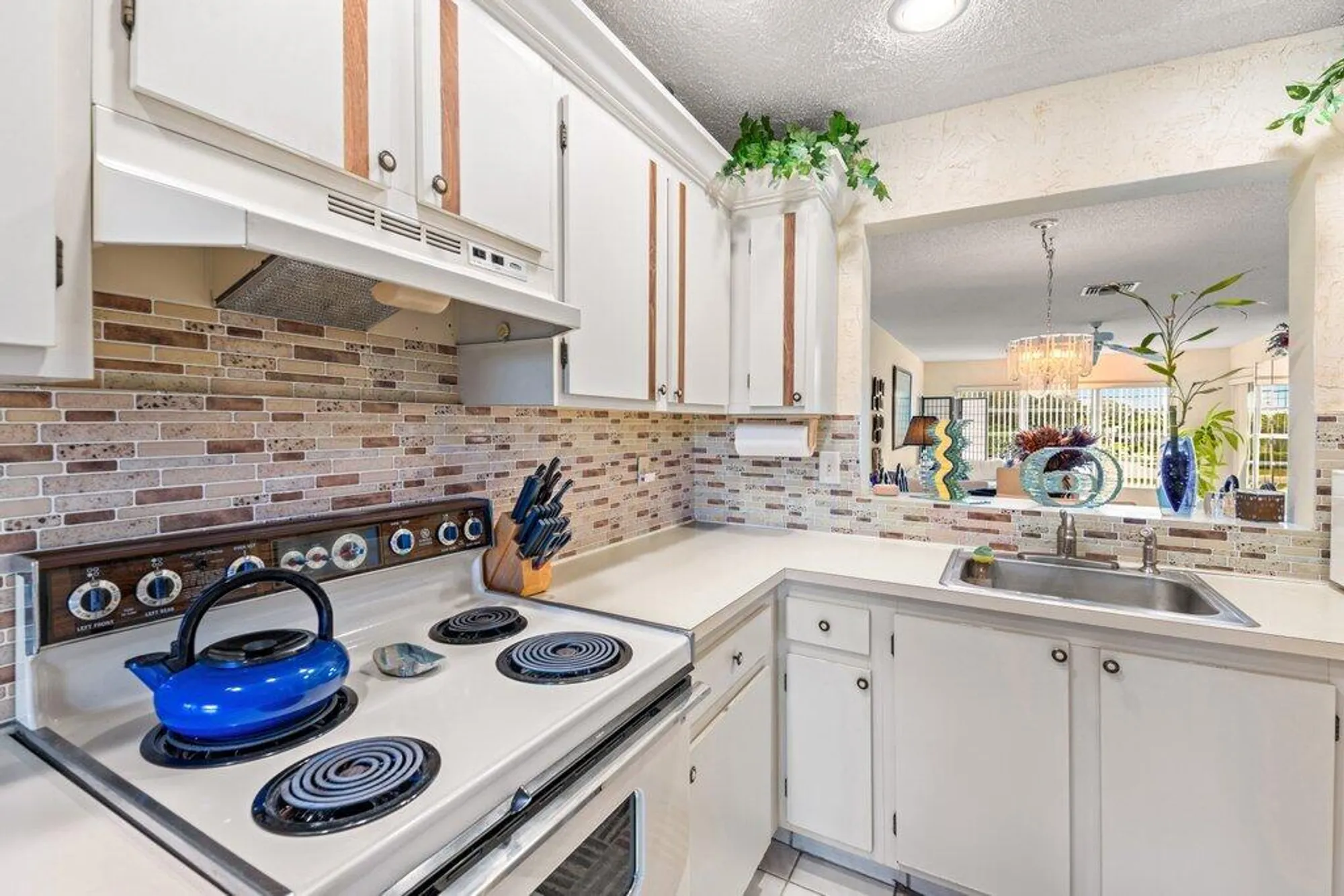 Property Slideshow image 15 of 47 | 13465 fishtail palm ct e, Delray Beach, FL, 33484