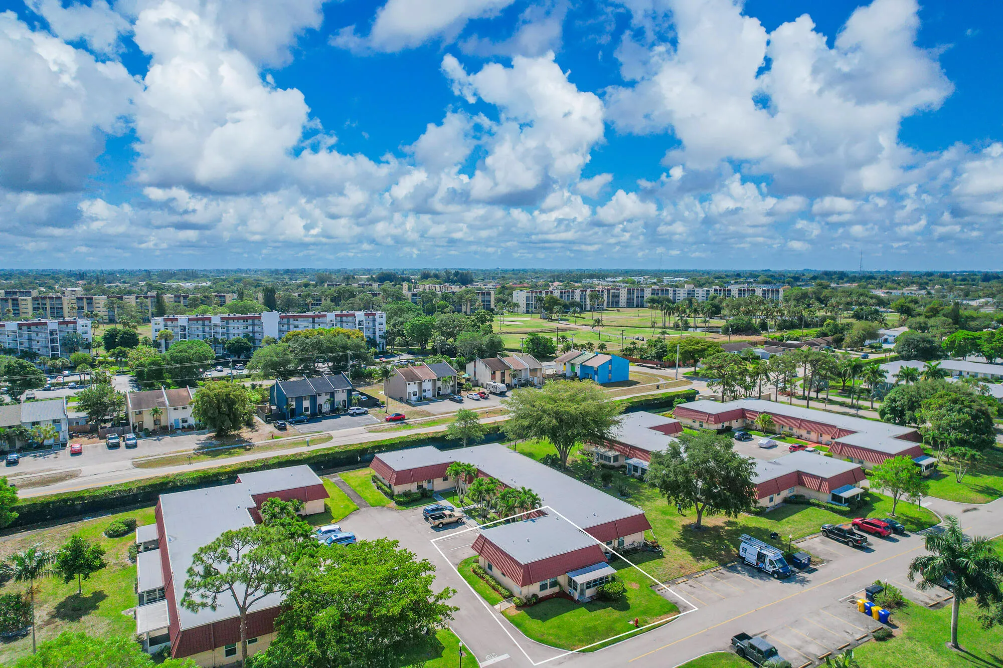 Property Slideshow image 19 of 24 | 114 amherst ln, Lake Worth, FL, 33467