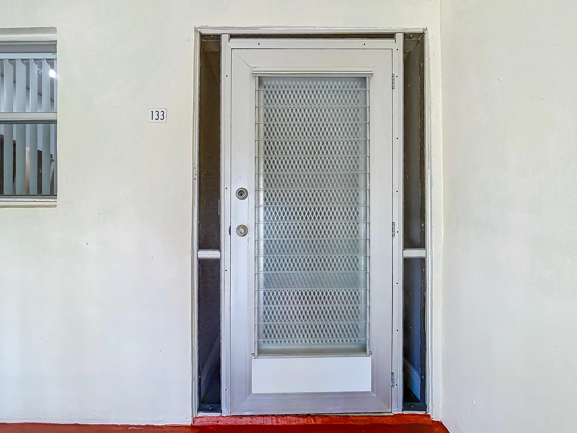 Property Slideshow image 3 of 48 | 133 lake evelyn dr, West Palm Beach, FL, 33411