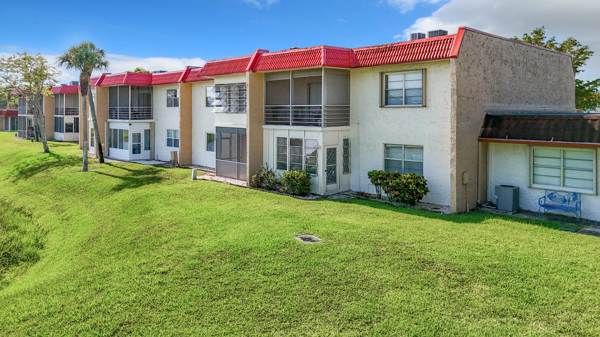 Property Slideshow image 35 of 48 | 133 lake evelyn dr, West Palm Beach, FL, 33411