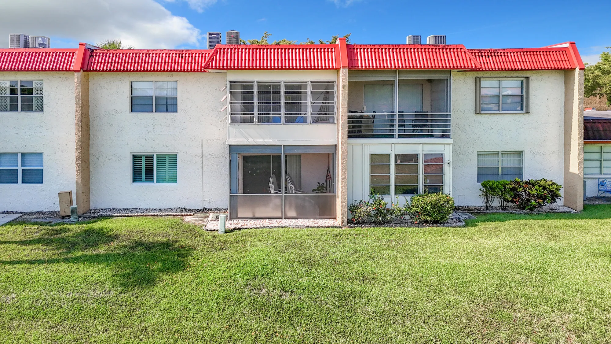 Property Slideshow image 33 of 48 | 133 lake evelyn dr, West Palm Beach, FL, 33411