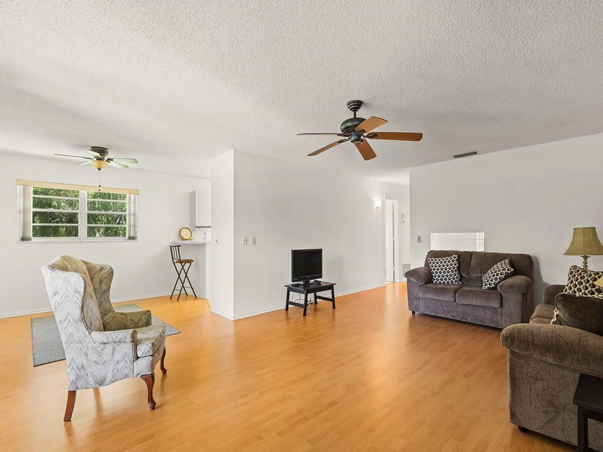 Property Slideshow image 2 of 15 | 23 lake vista 207 trl 207, Port Saint Lucie, FL, 34952