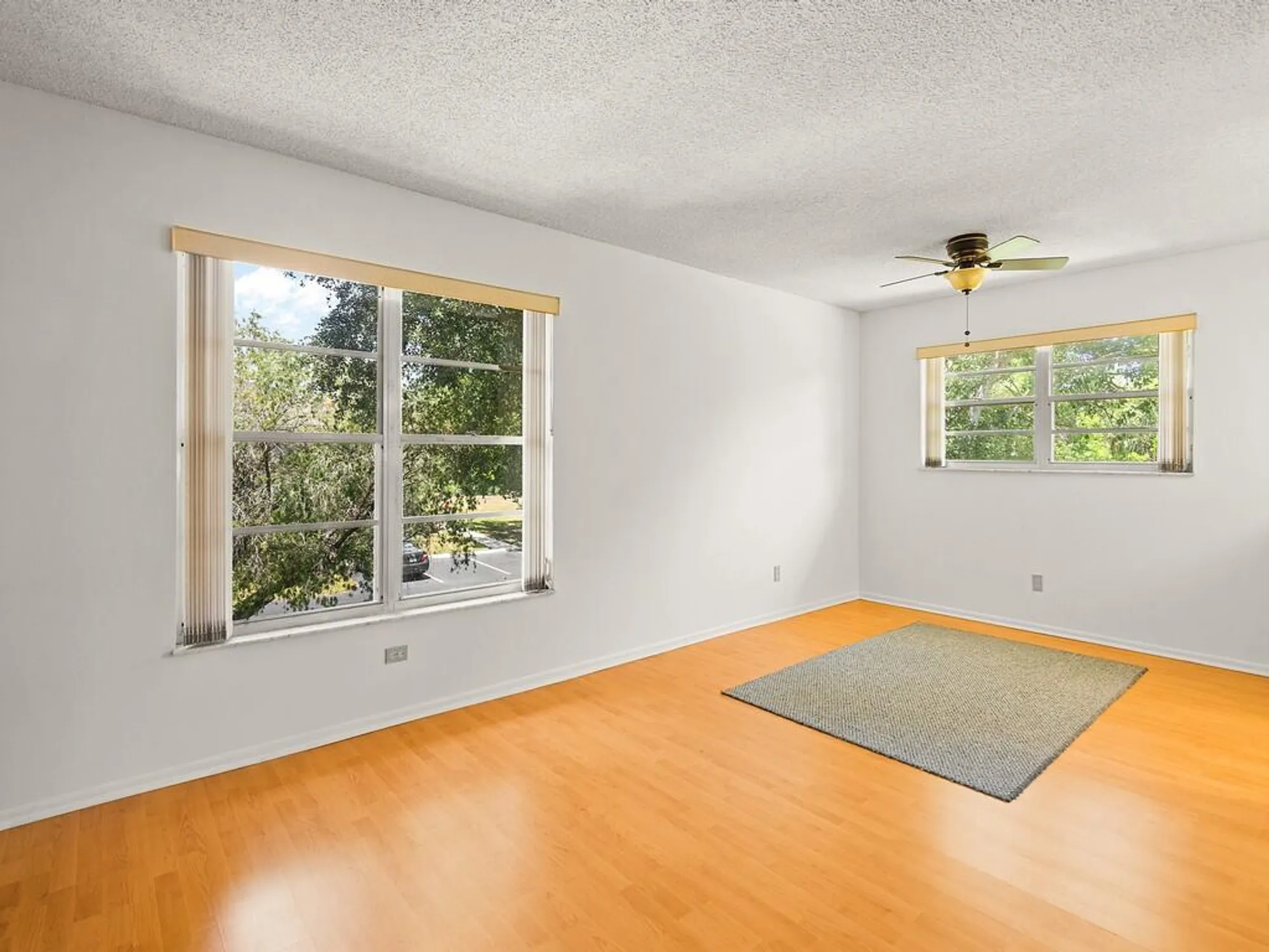 Property Slideshow image 6 of 15 | 23 lake vista 207 trl 207, Port Saint Lucie, FL, 34952