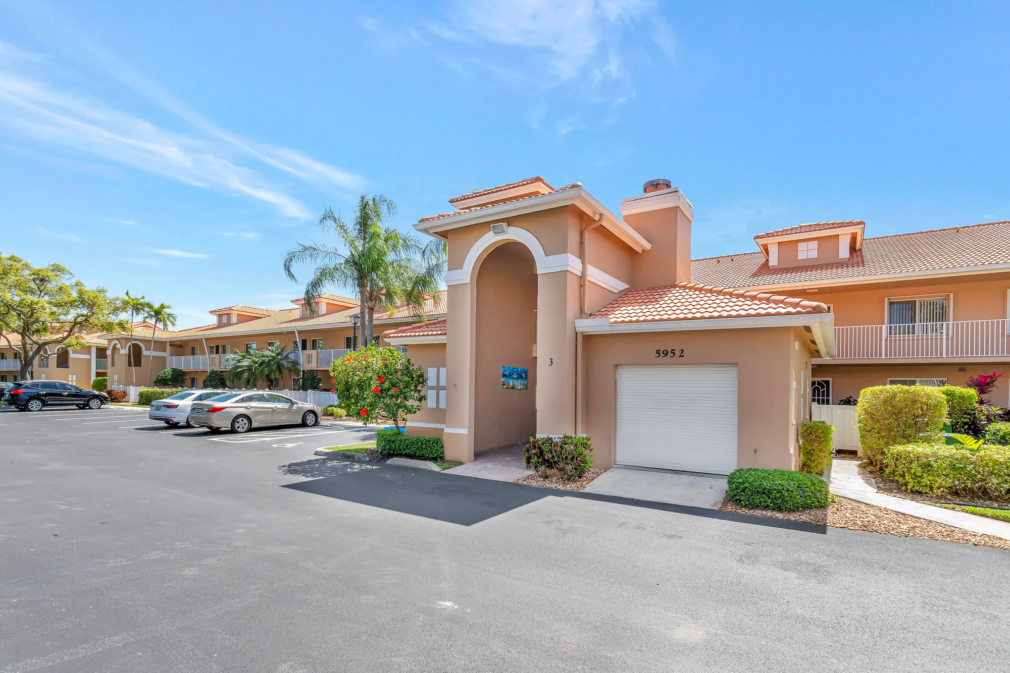 Property Slideshow image 18 of 55 | 5952 regal glen dr 204, Boynton Beach, FL, 33437